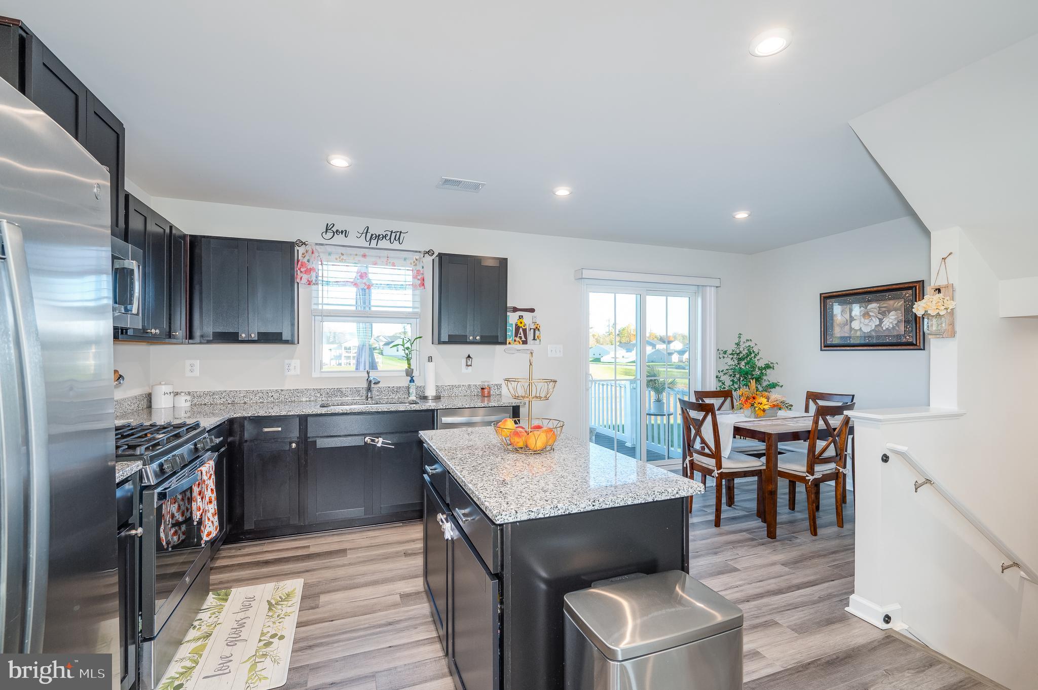 THE LAKES AT MARTINSBURG - Residential