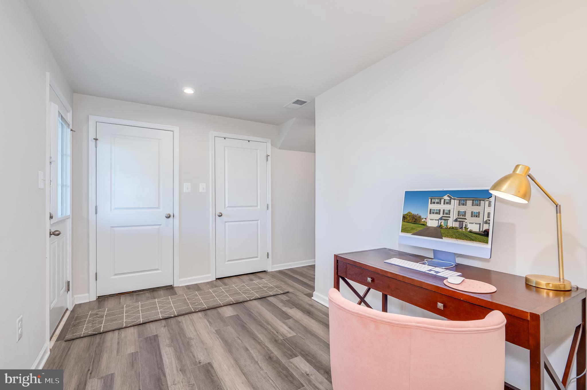 THE LAKES AT MARTINSBURG - Residential