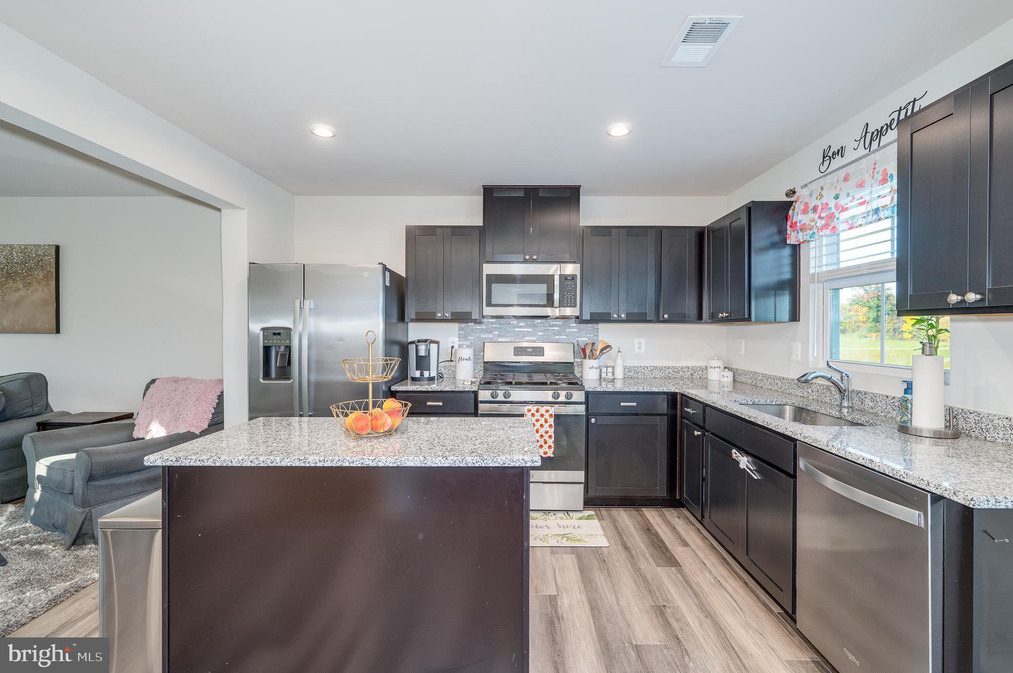 THE LAKES AT MARTINSBURG - Residential