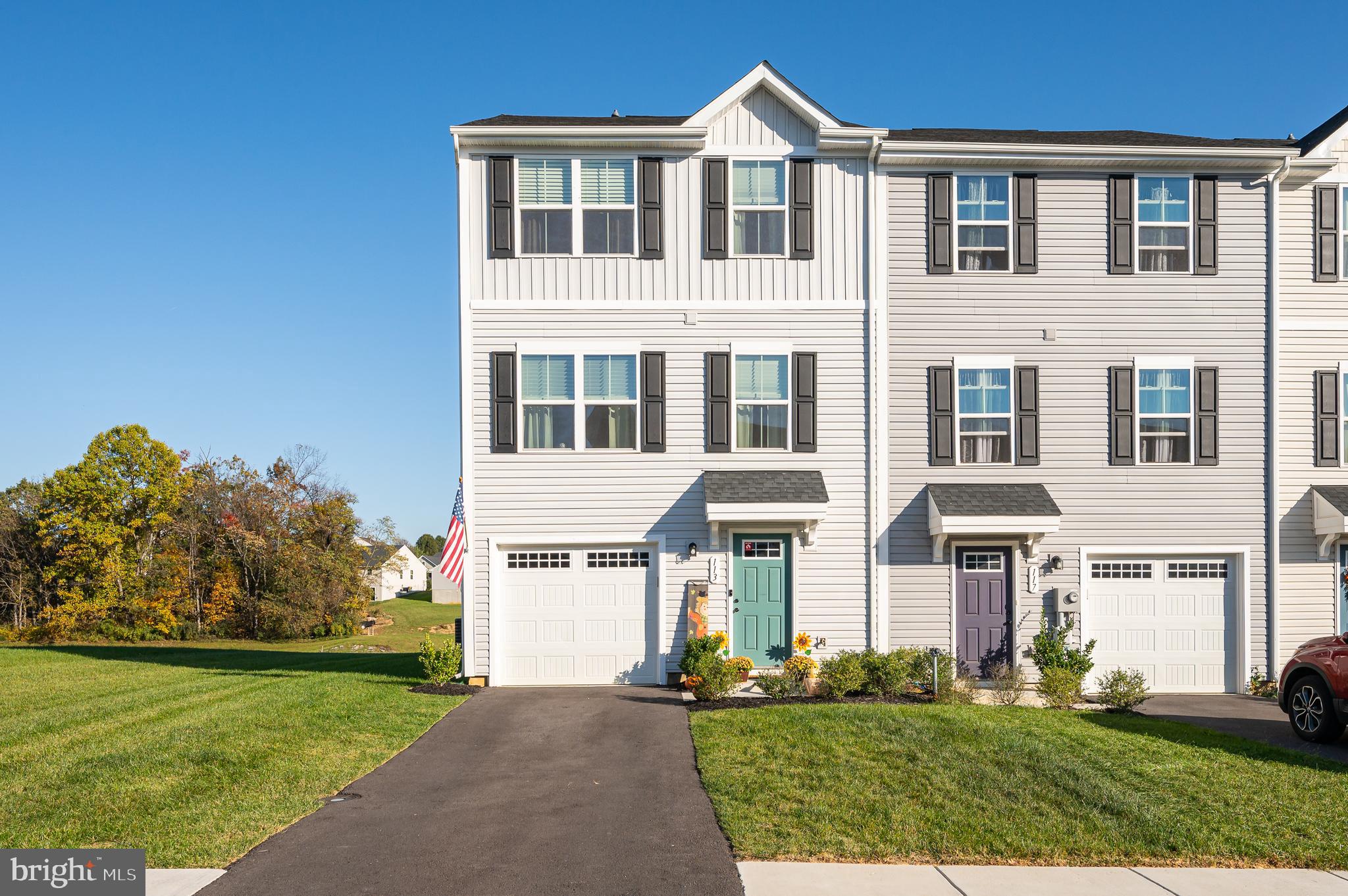 THE LAKES AT MARTINSBURG - Residential