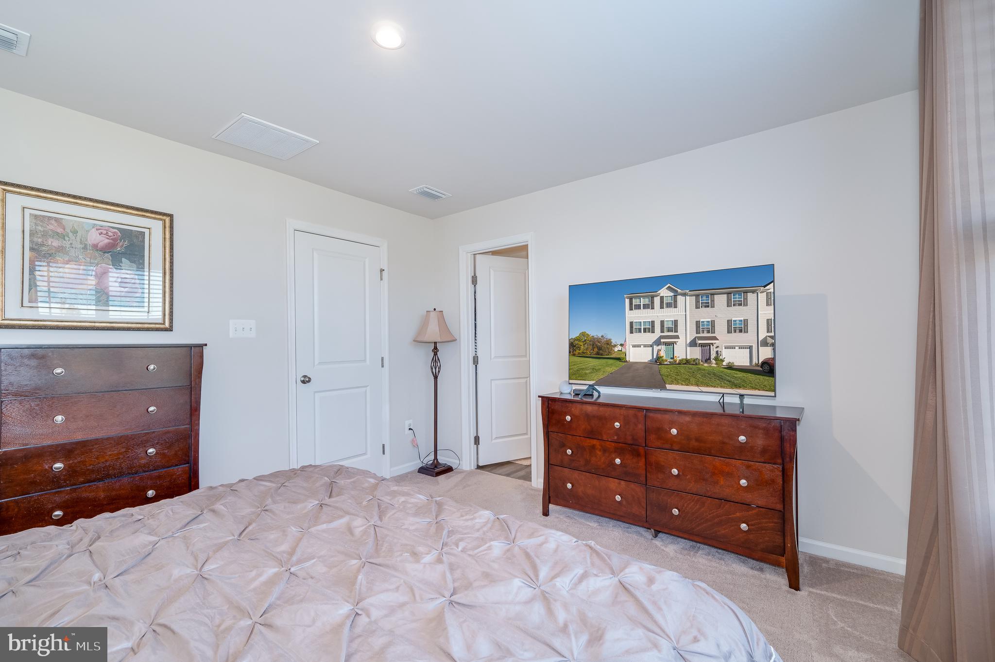 THE LAKES AT MARTINSBURG - Residential