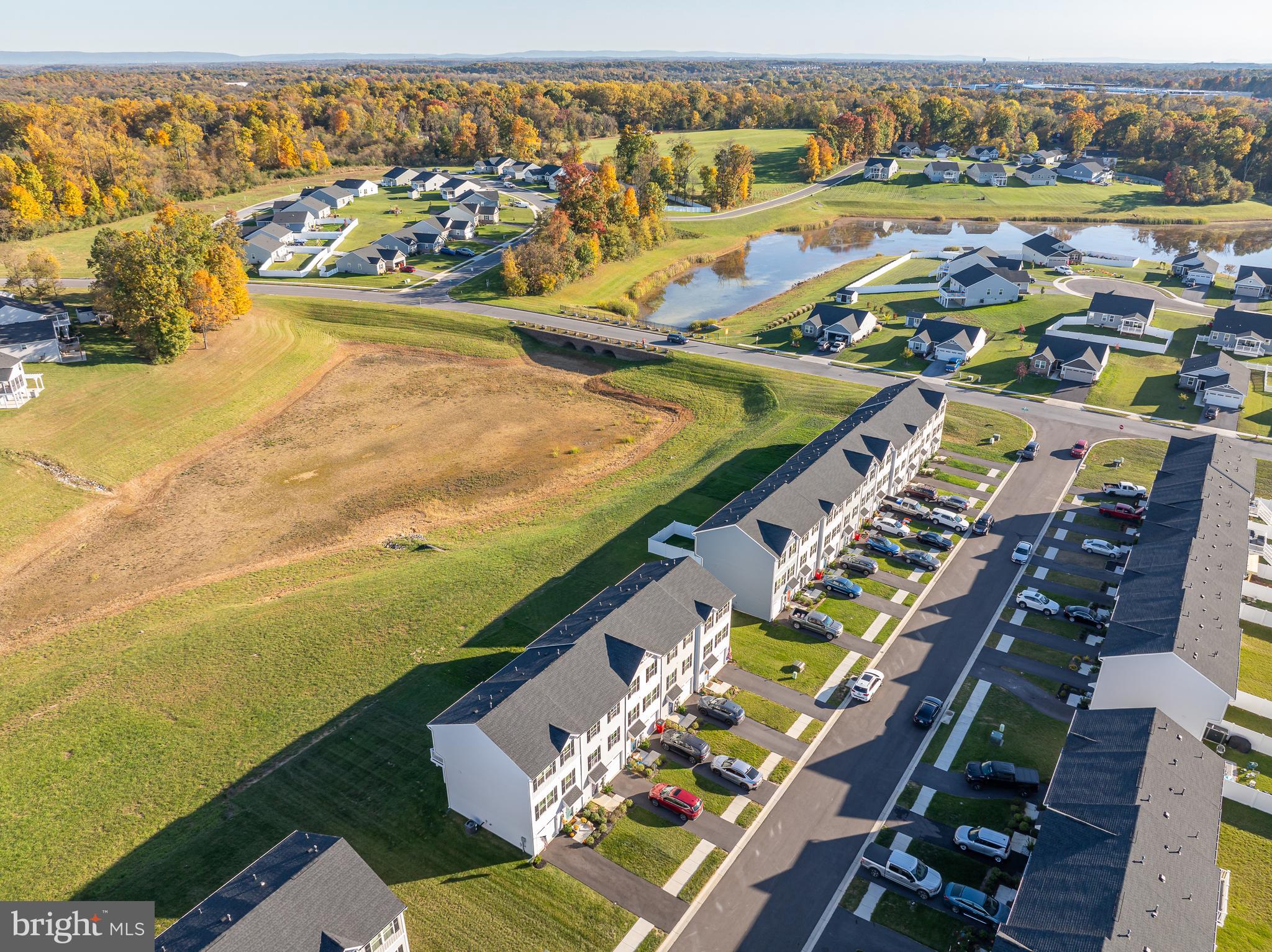 THE LAKES AT MARTINSBURG - Residential
