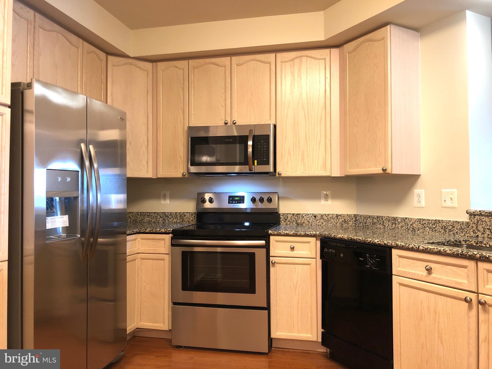 BELMONT BAY - Residential Lease