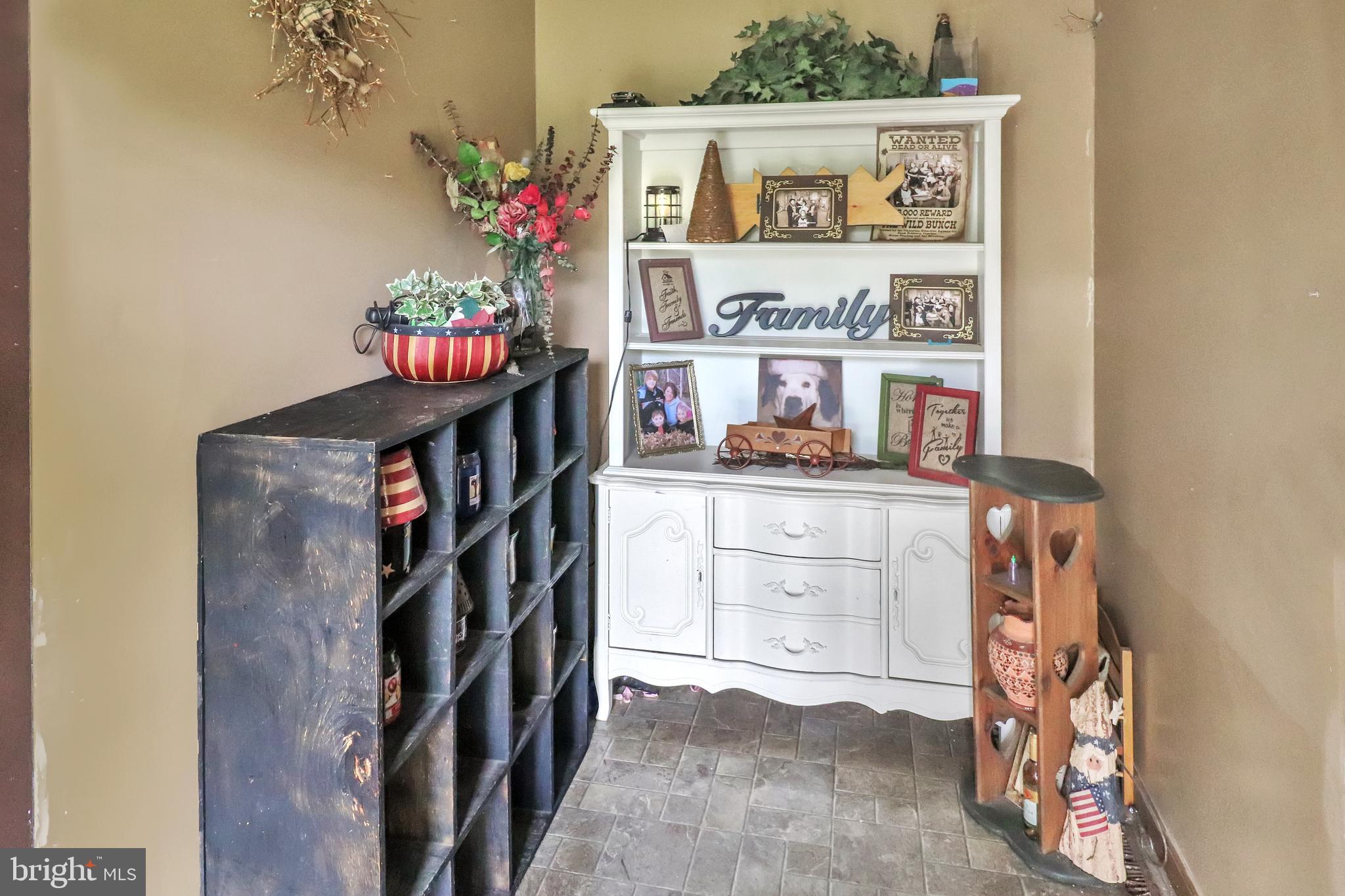 PINE GROVE - Residential