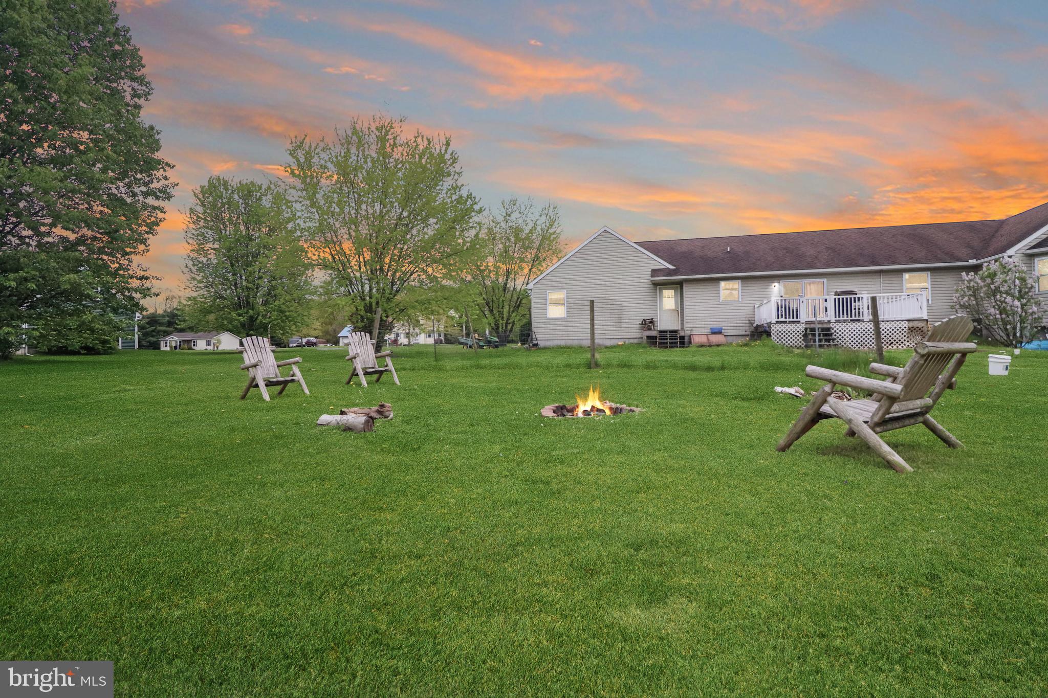 PINE GROVE - Residential