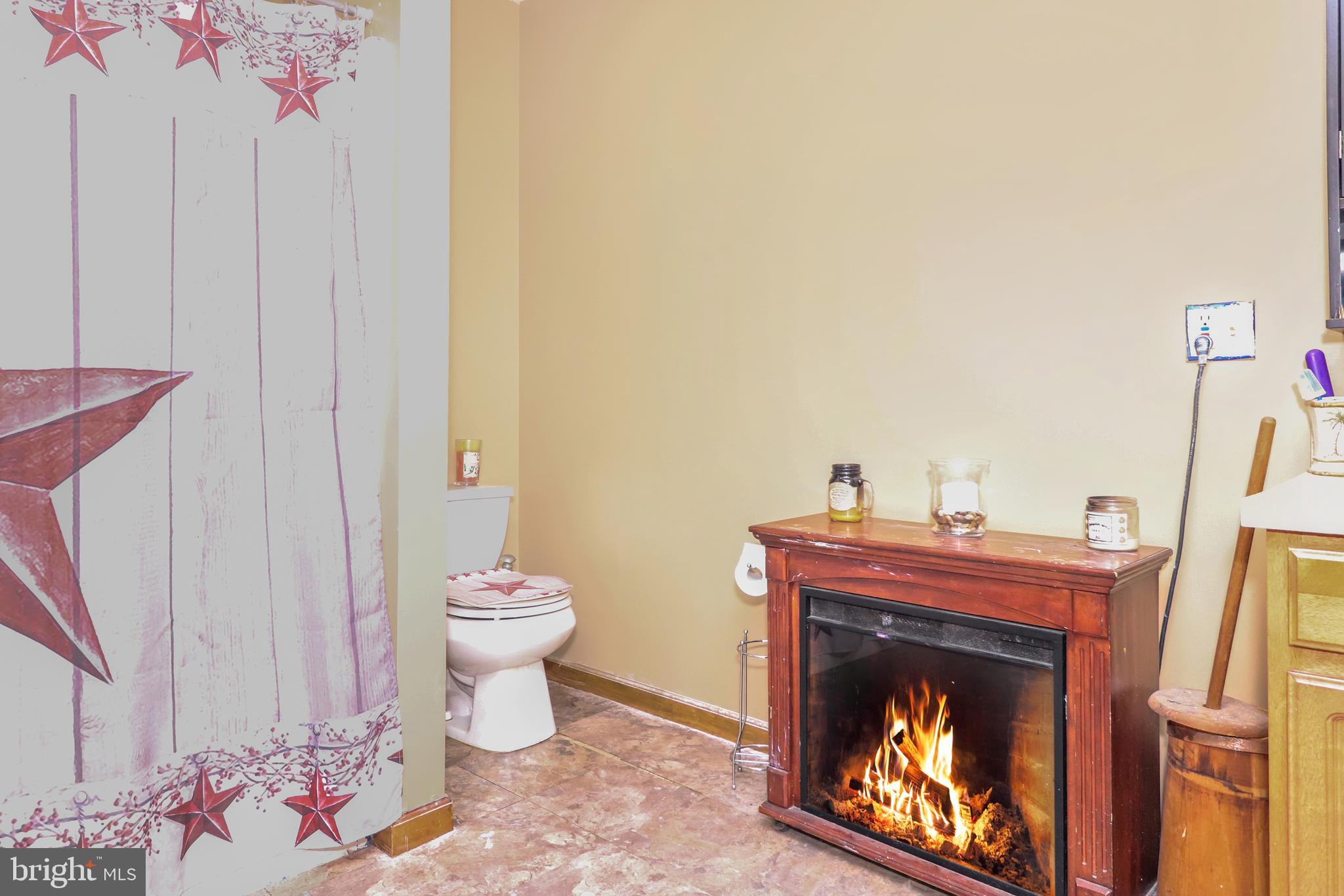 PINE GROVE - Residential