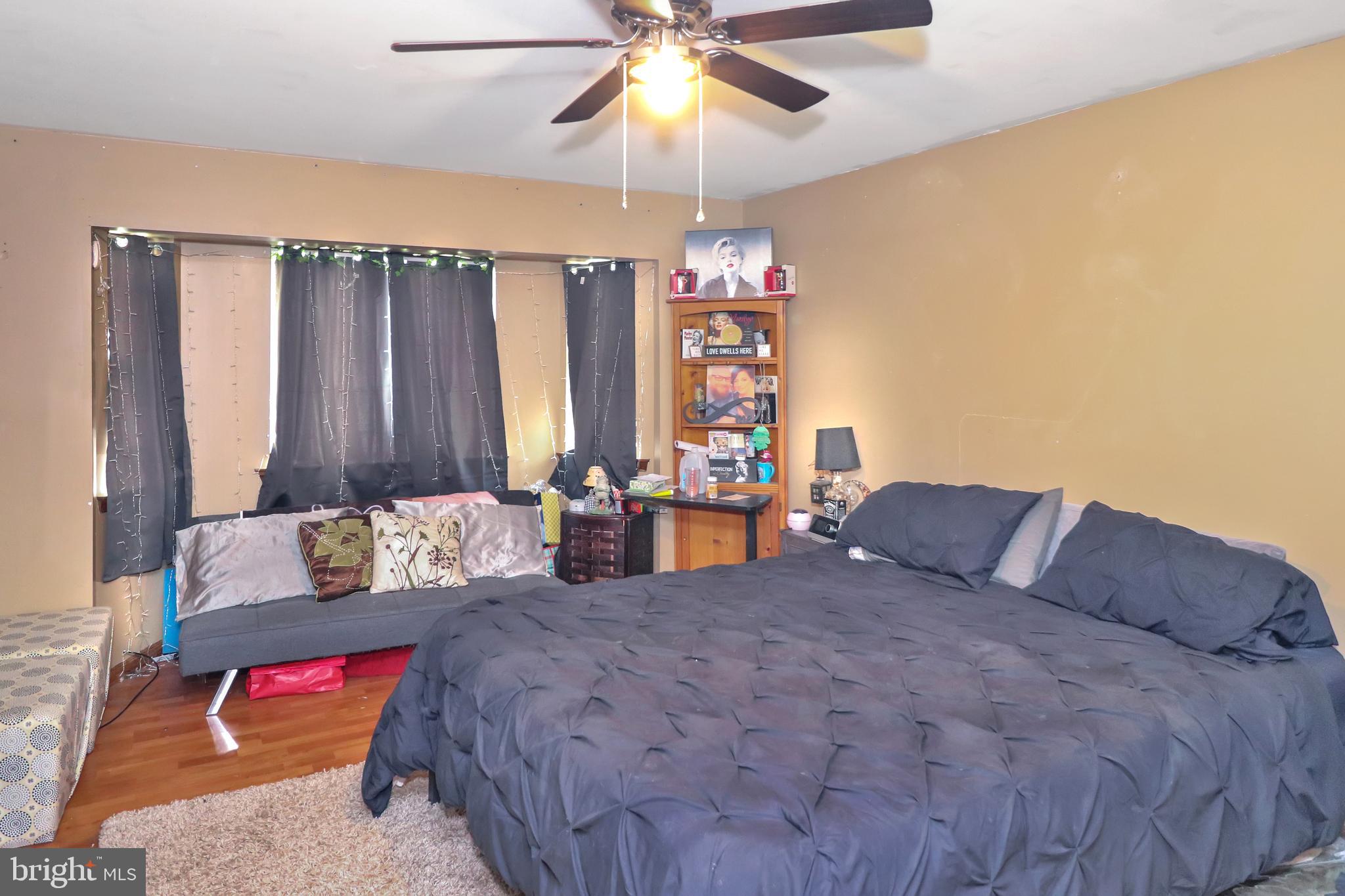 PINE GROVE - Residential