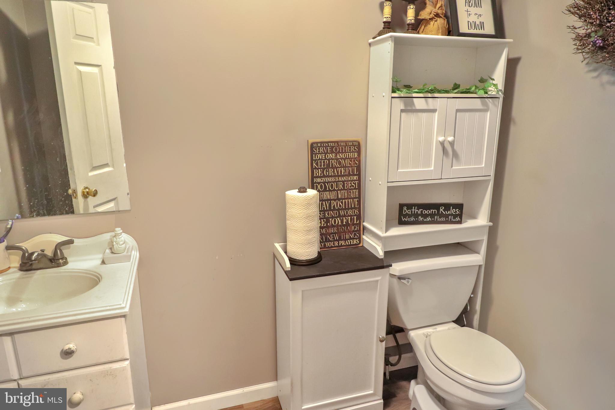 PINE GROVE - Residential