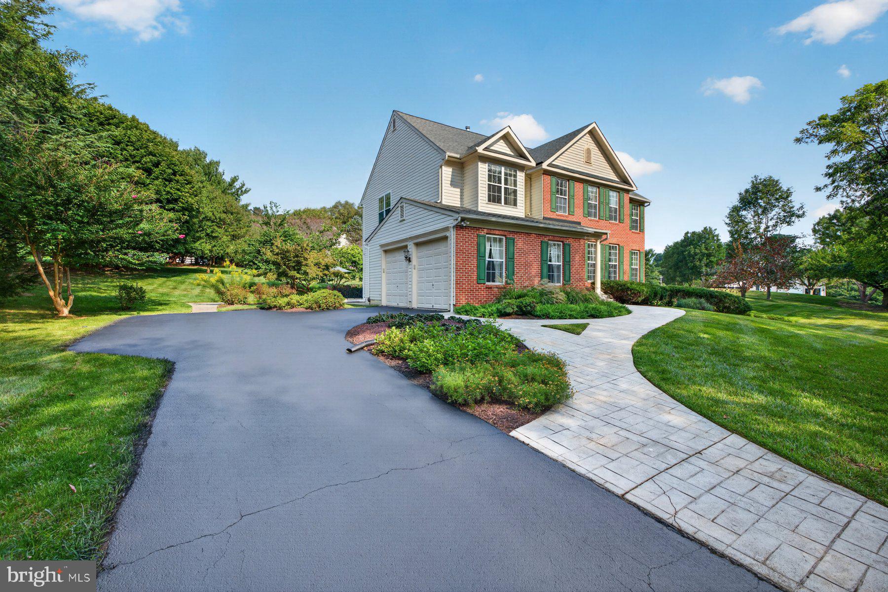 14130 TWISTING LANE