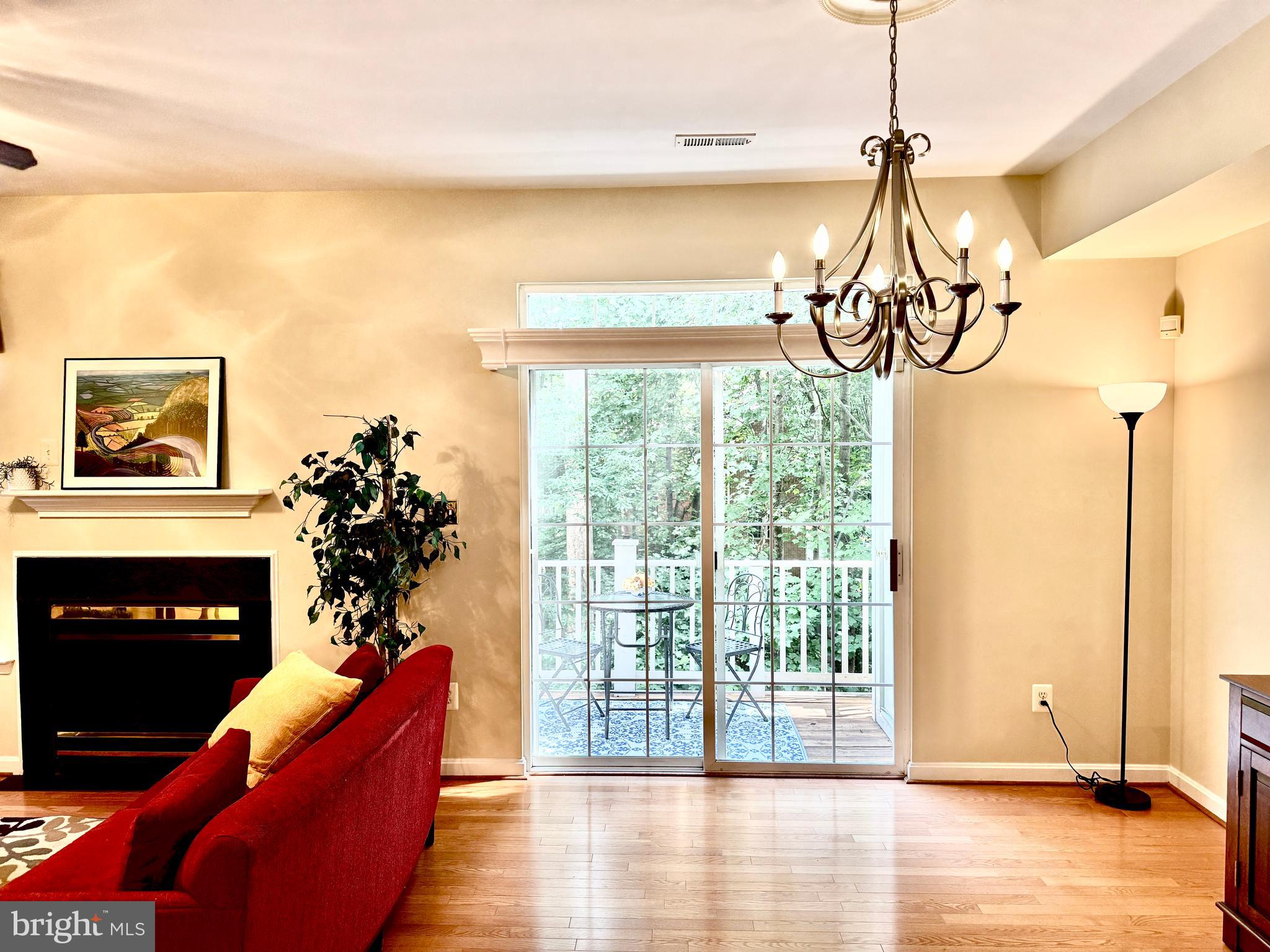 SUTTON RIDGE - Residential