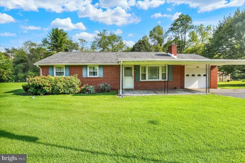 MLS: PABK2077526
