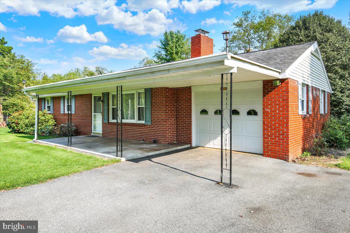 109 CASCADES LANE