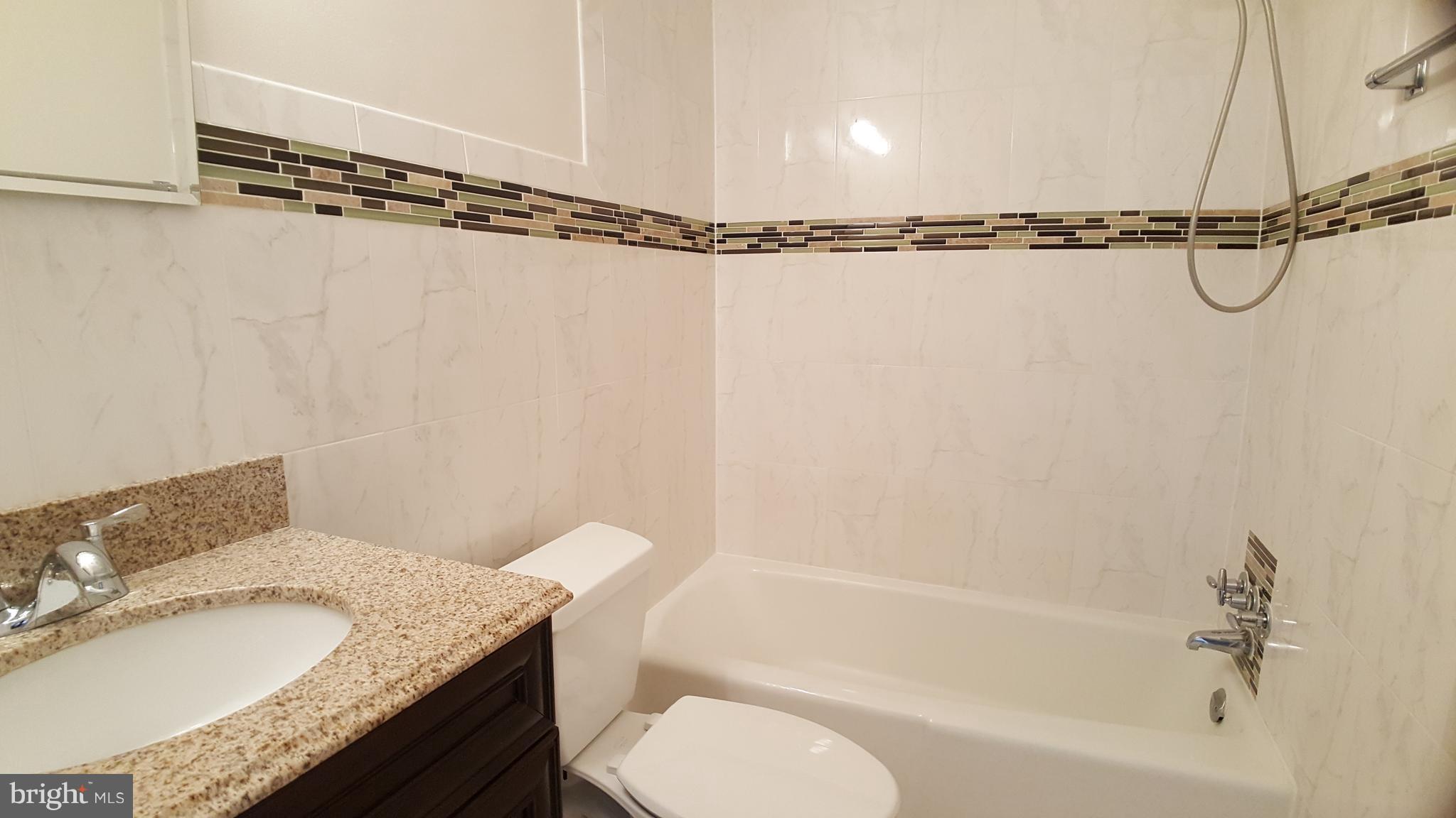 JAMES LEE - Residential Lease