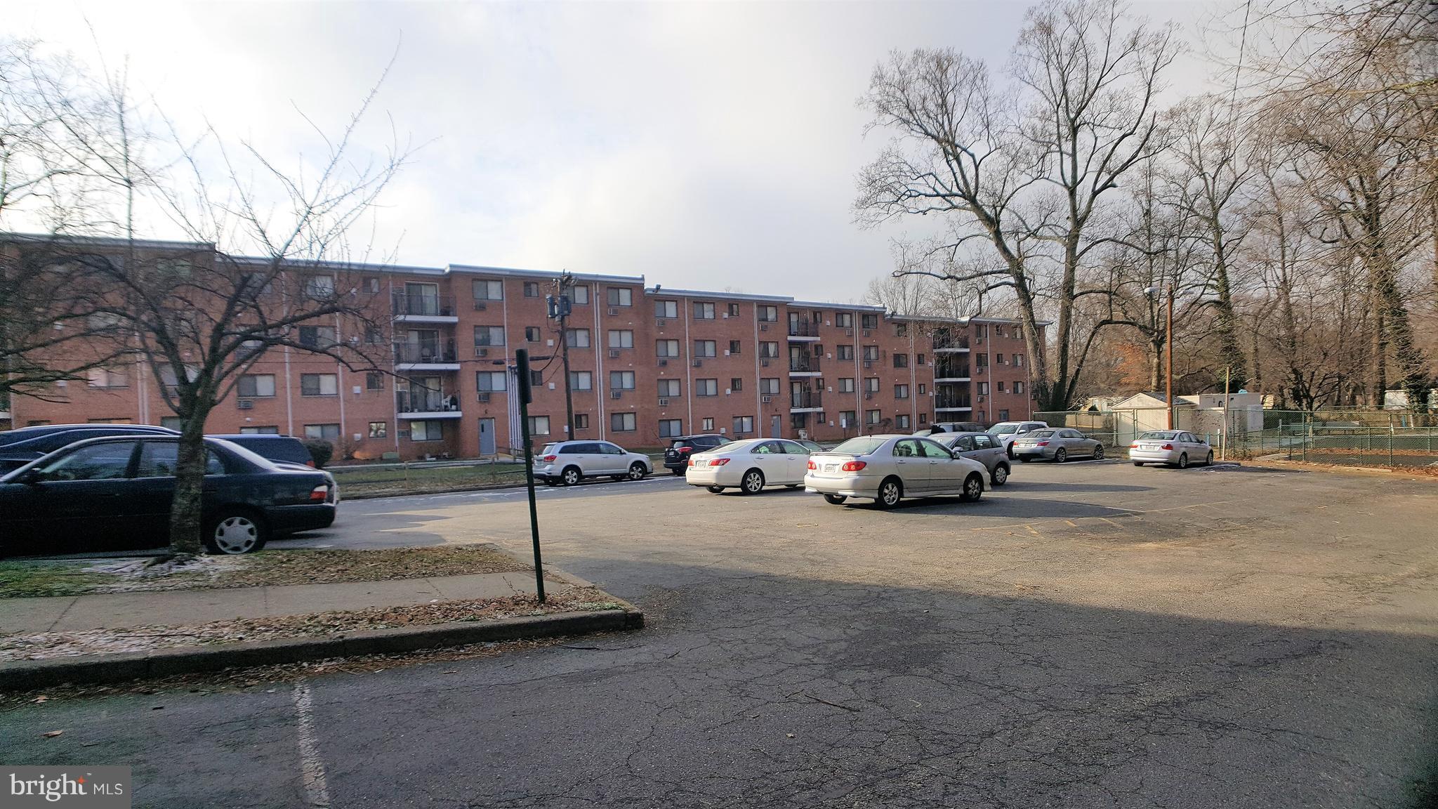 JAMES LEE - Residential Lease