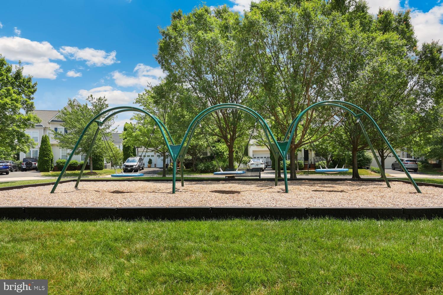 BROADLANDS SOUTH - Residential