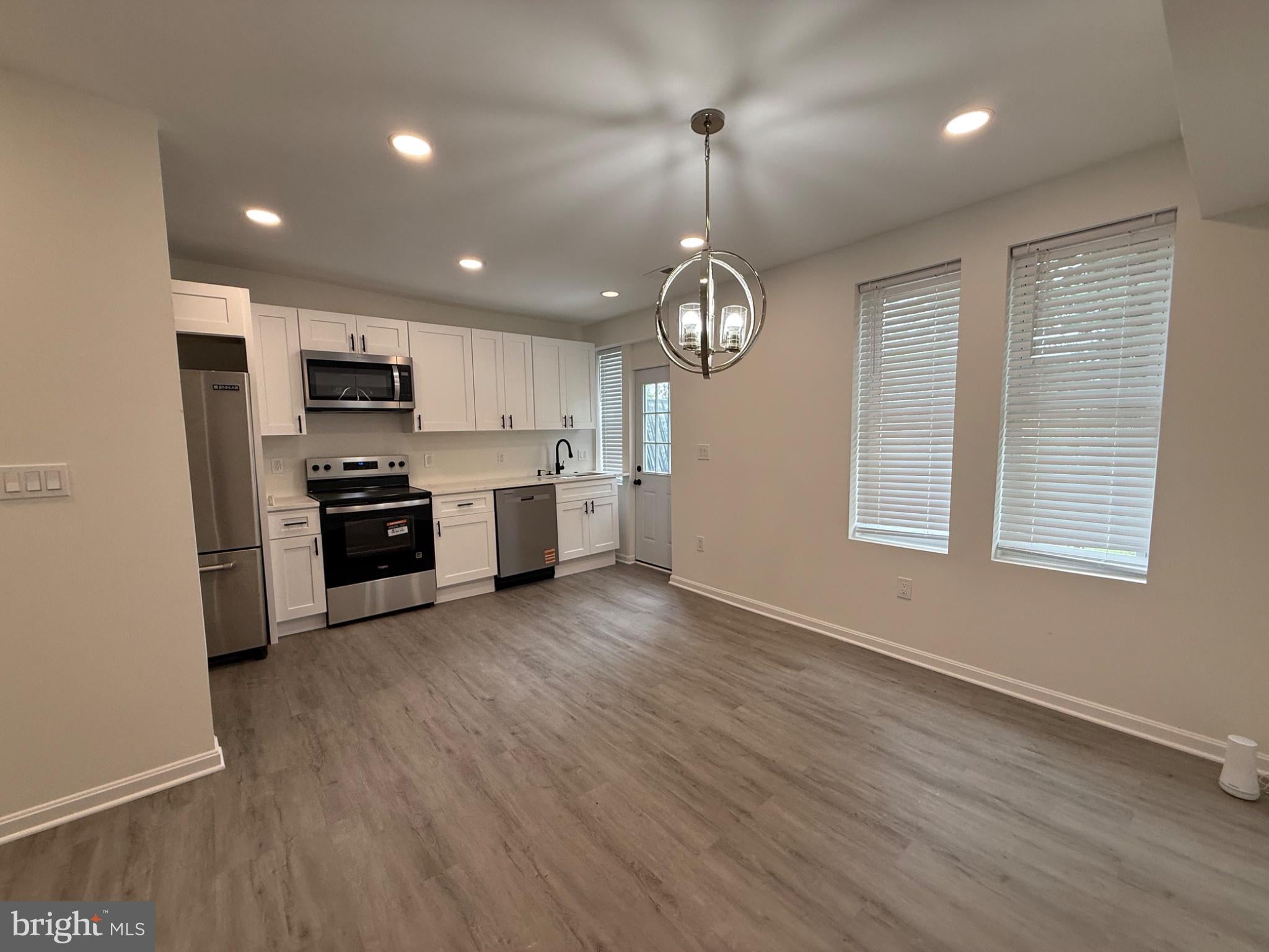 5215 READY AVENUE