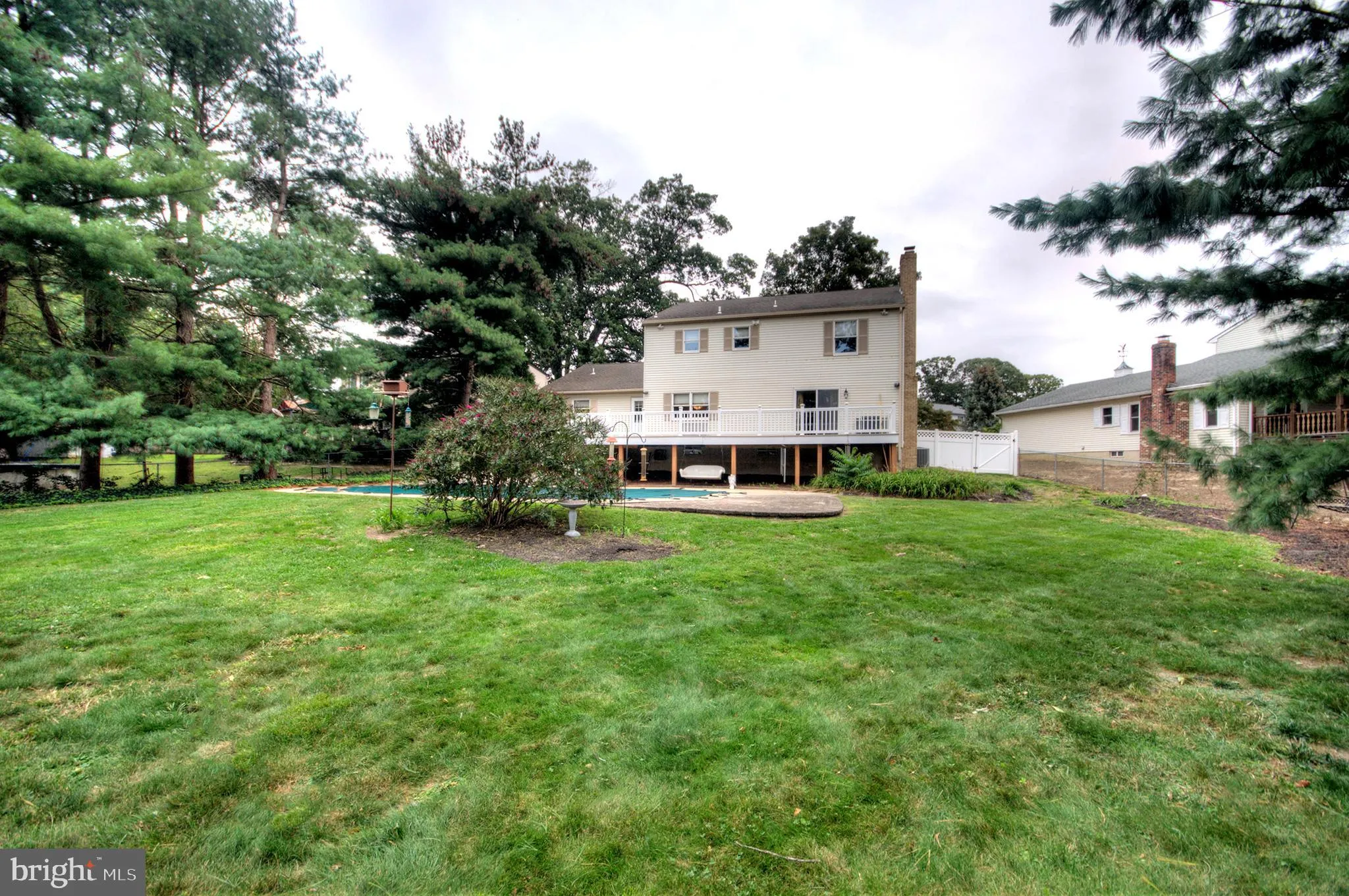 Blackwood, New Jersey 08012, United States, 4 Bedrooms Bedrooms, ,3 BathroomsBathrooms,Residential,Pending,210352