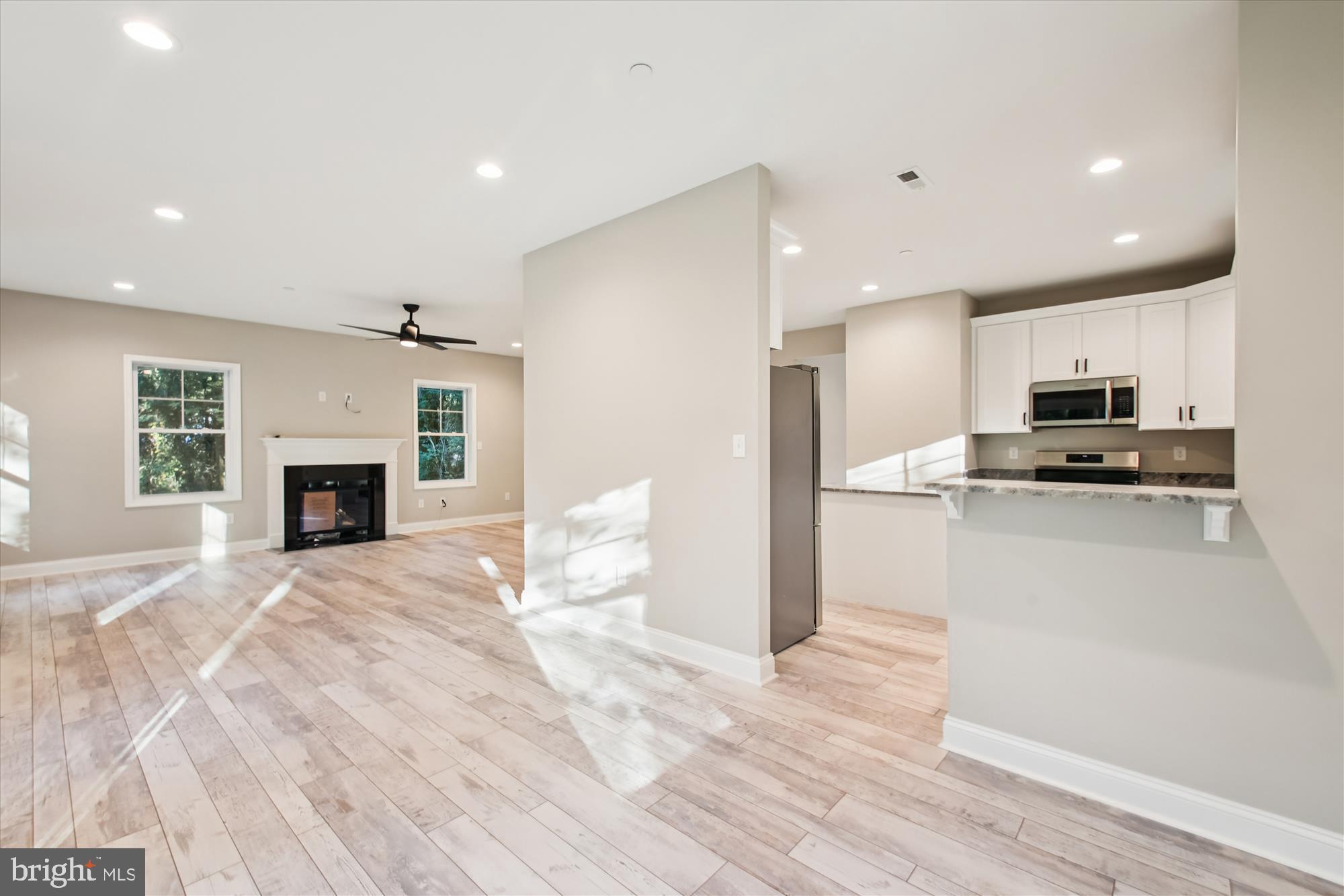 1865 CEDAR DRIVE
