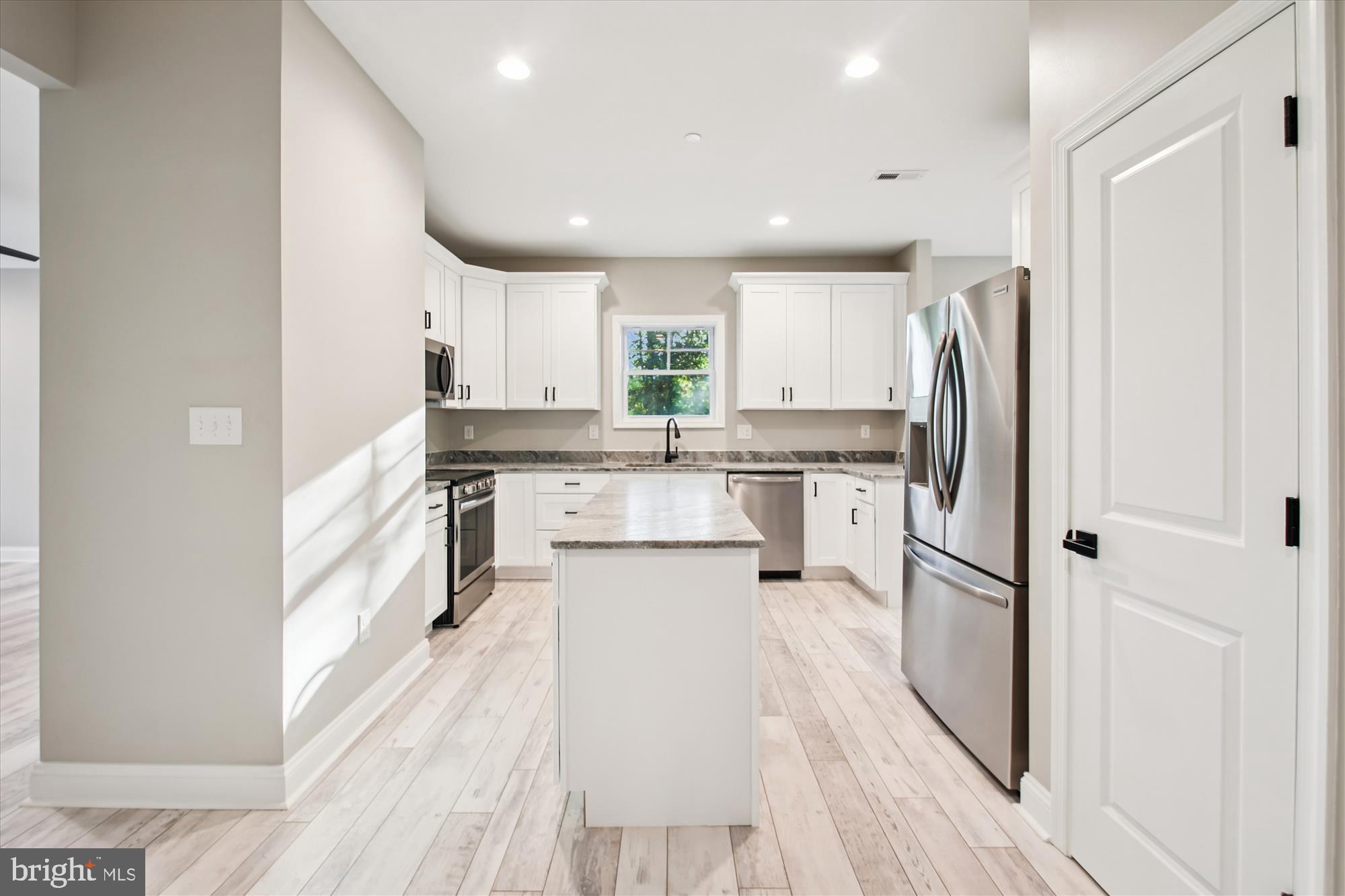 SEVERN RIDGE - Residential