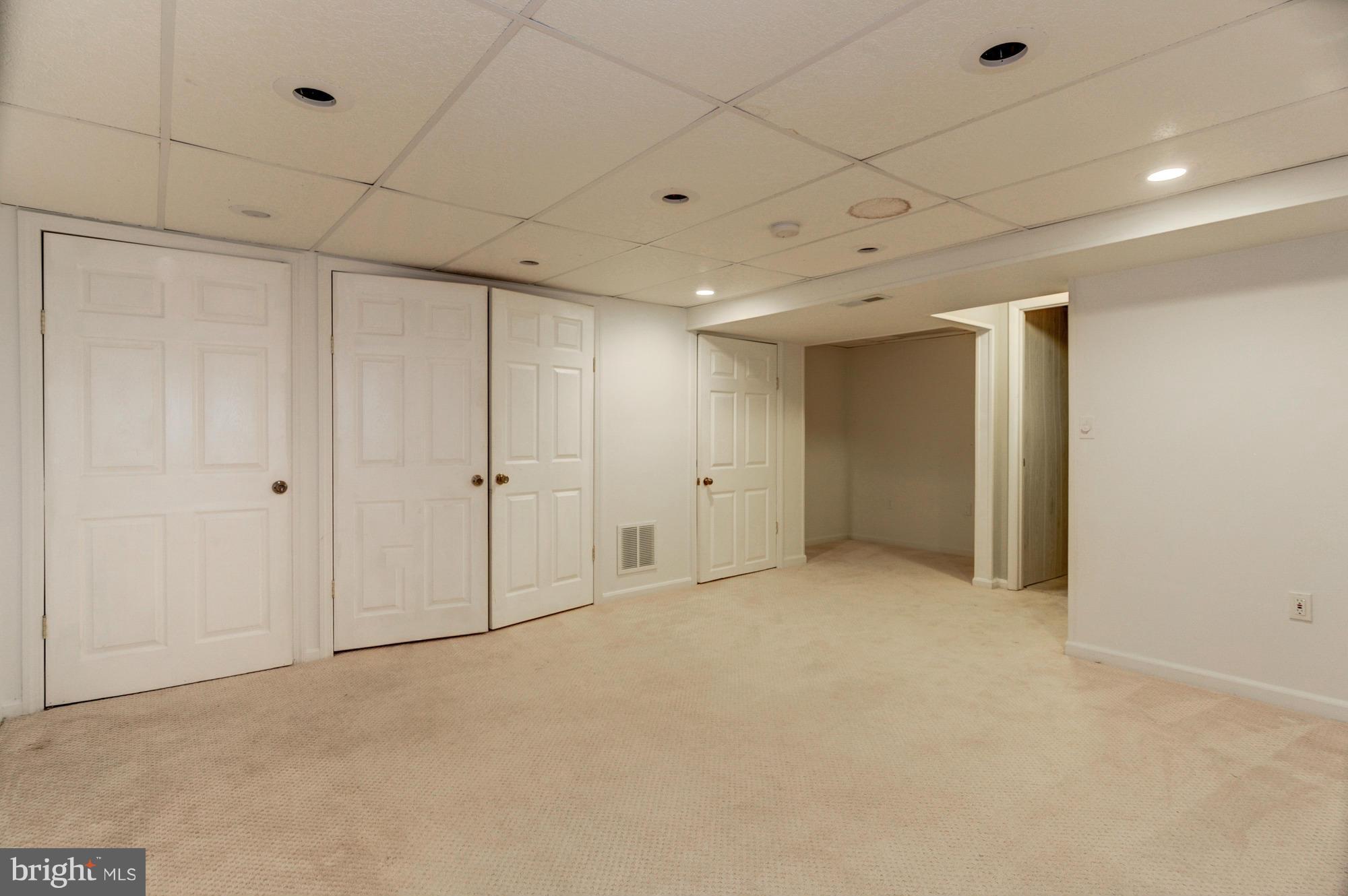 SEWELLS ORCHARD - Residential Lease