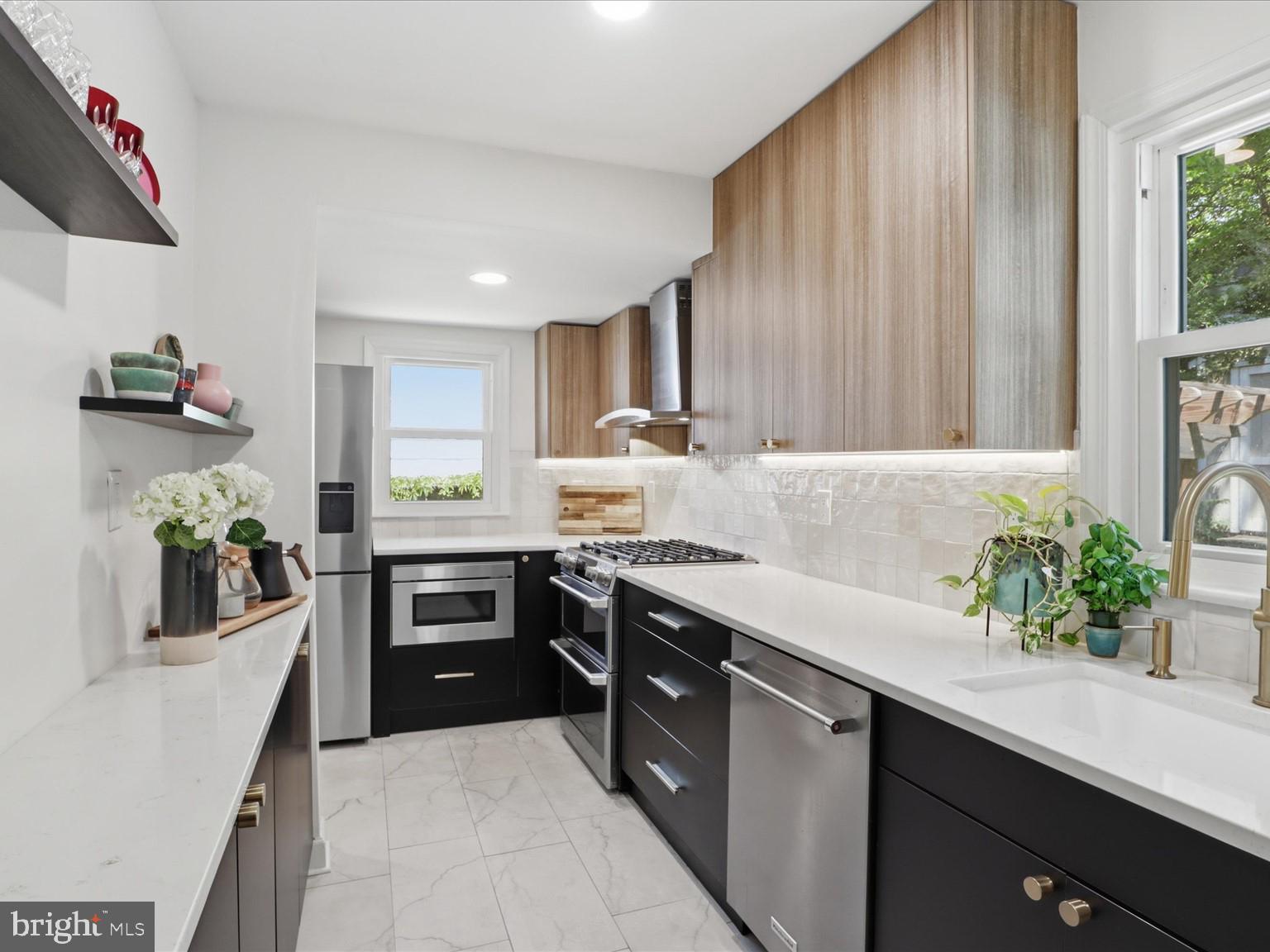 DOUGLAS PARK - Residential