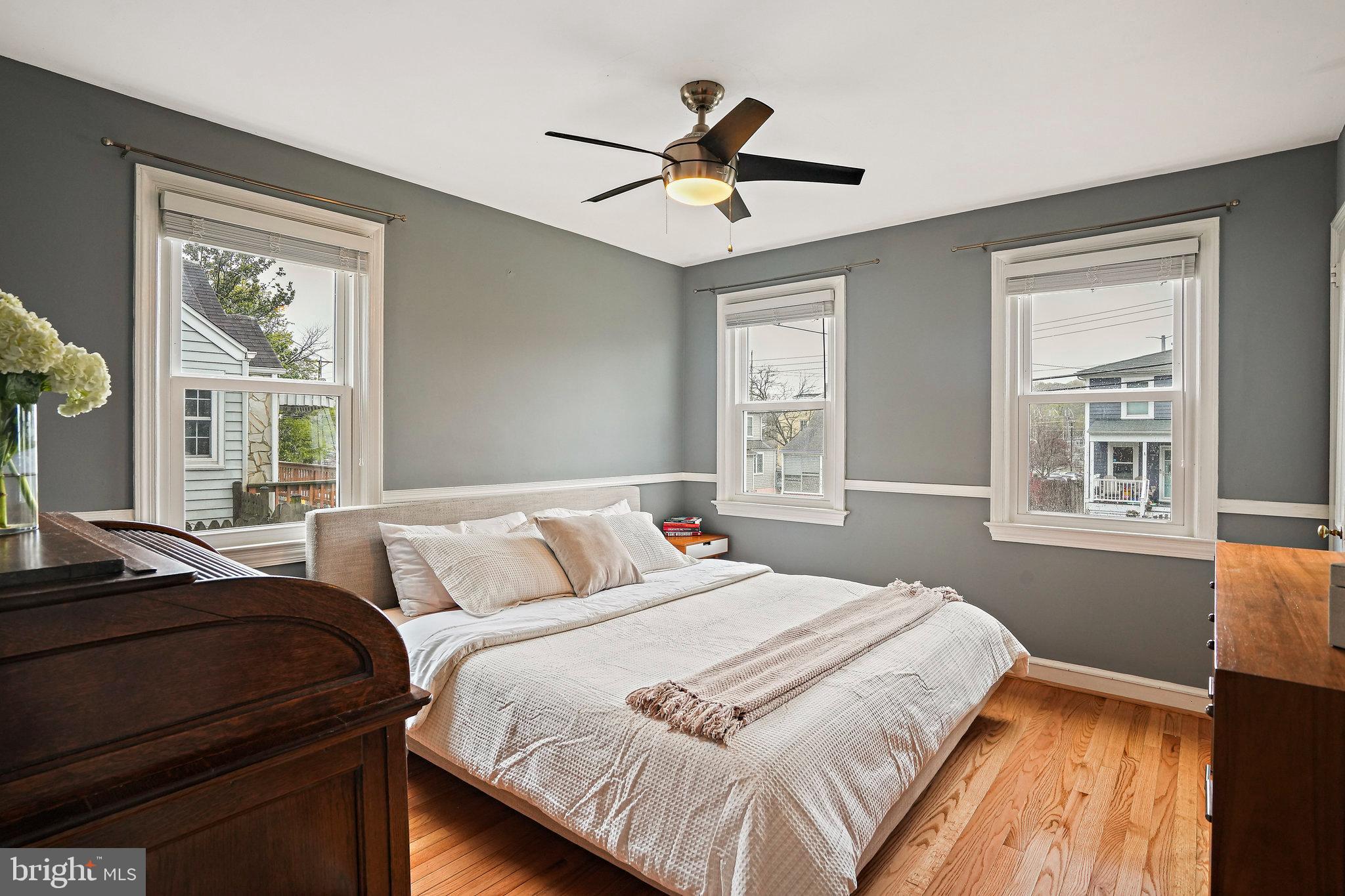 DOUGLAS PARK - Residential