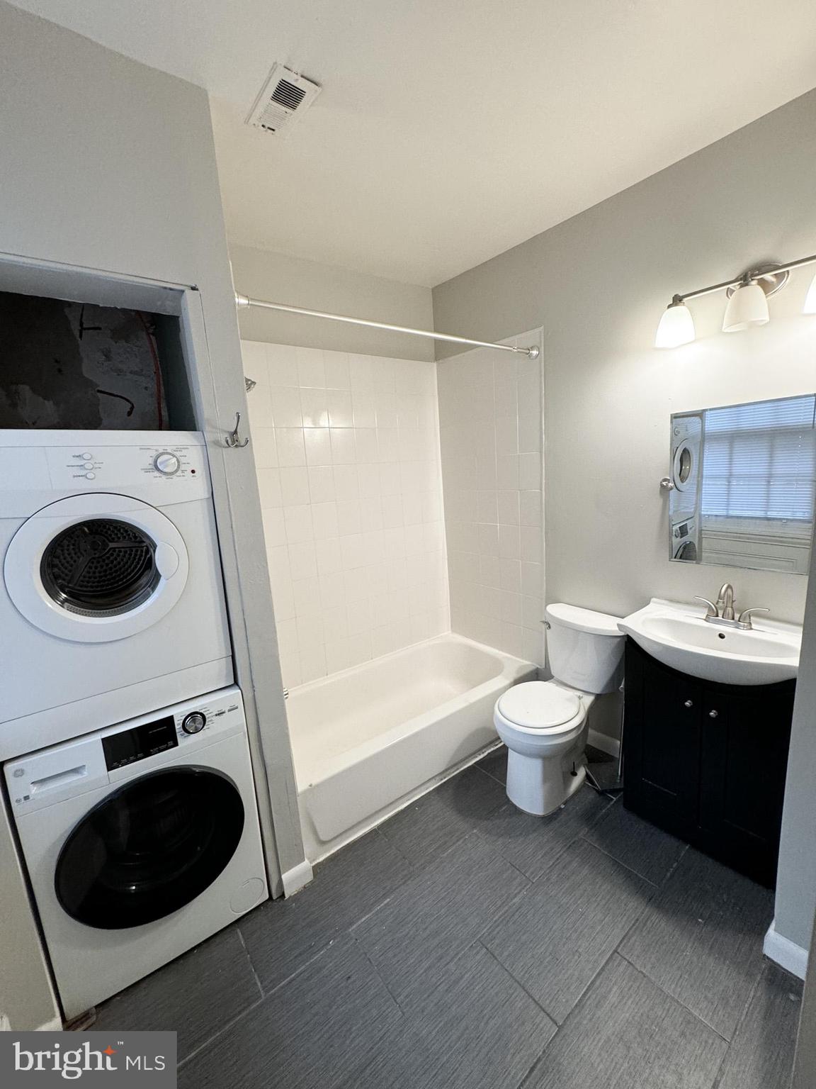 RITTENHOUSE SQUARE - Residential Lease