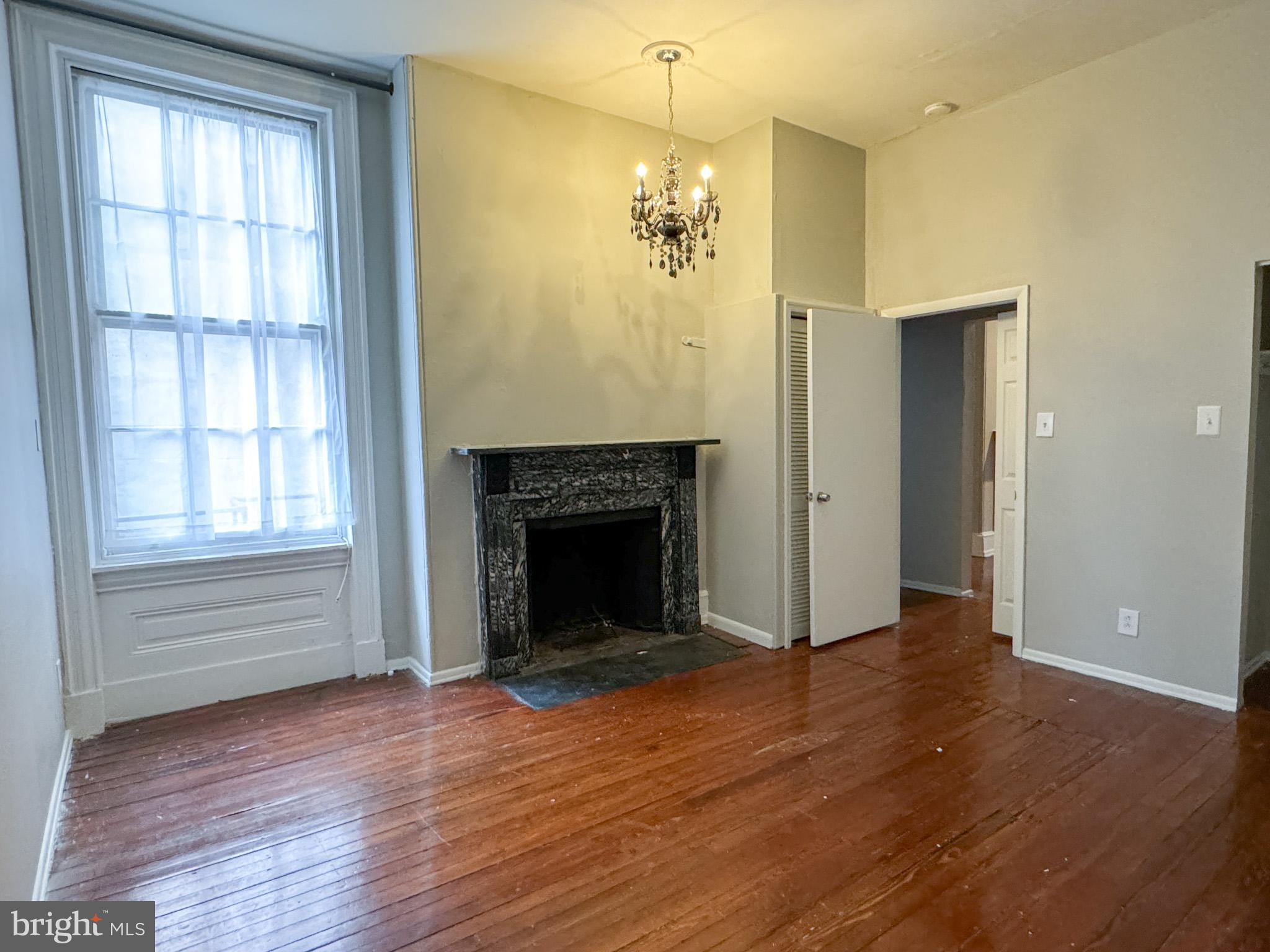 RITTENHOUSE SQUARE - Residential Lease