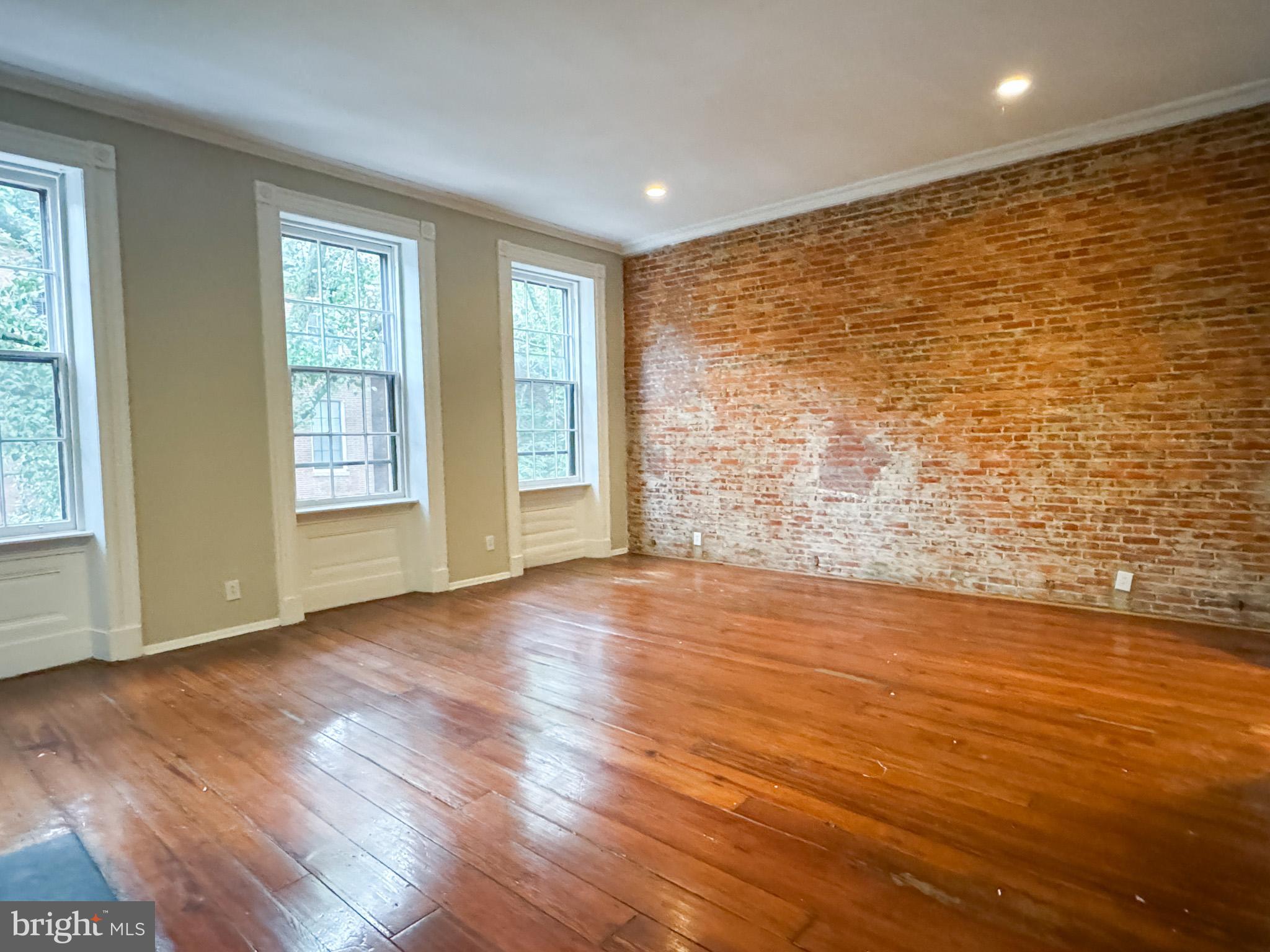 RITTENHOUSE SQUARE - Residential Lease