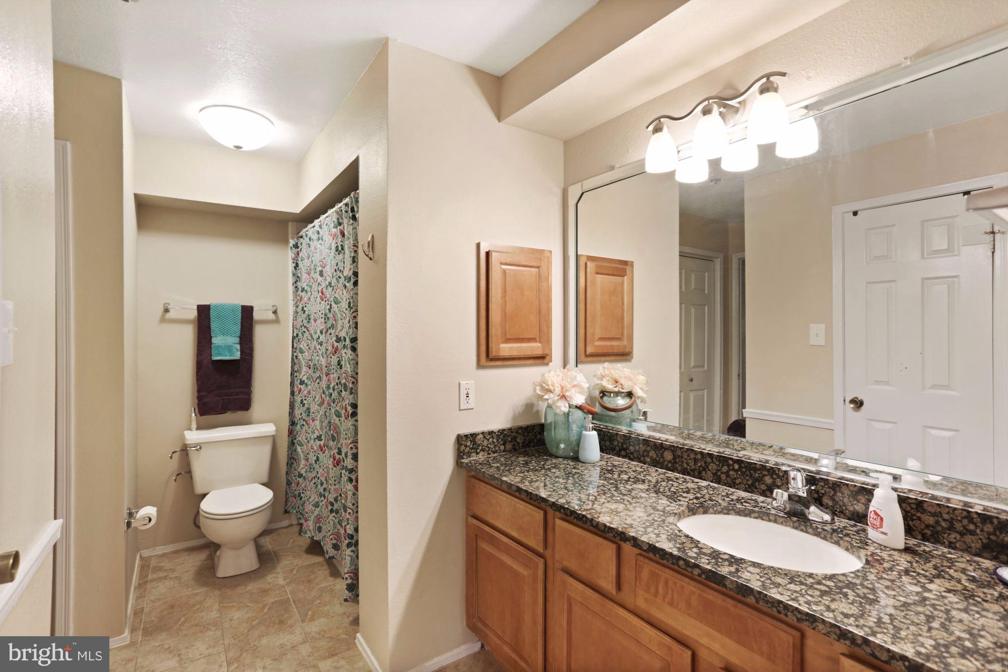 POINTE AT PARK CENTER - Residential