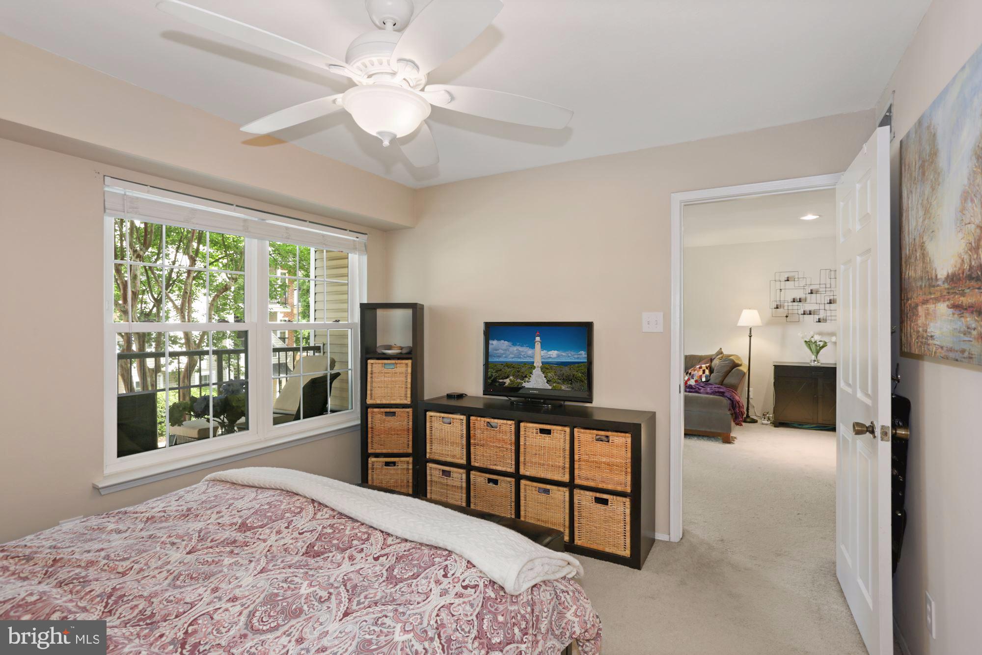 POINTE AT PARK CENTER - Residential