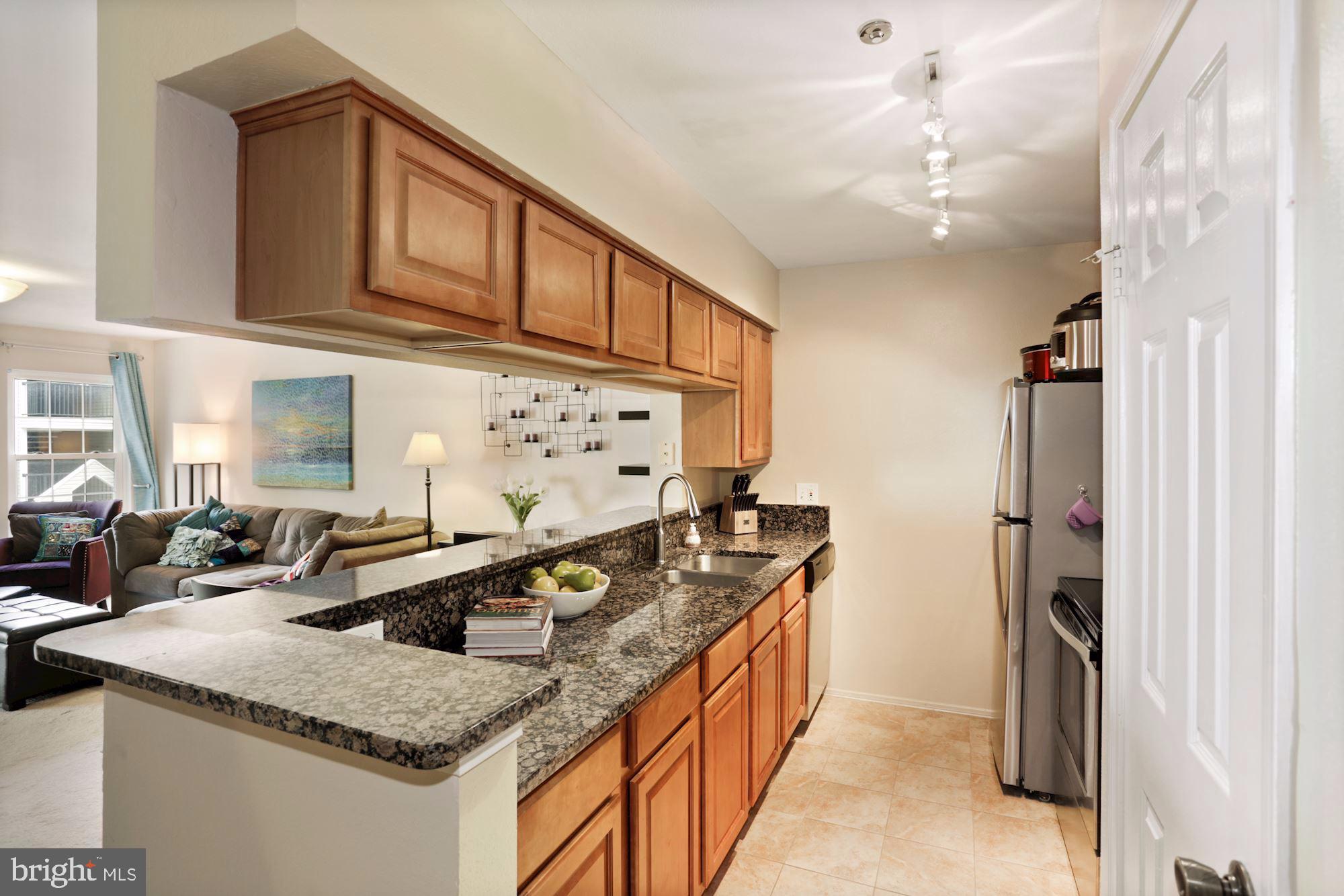 POINTE AT PARK CENTER - Residential