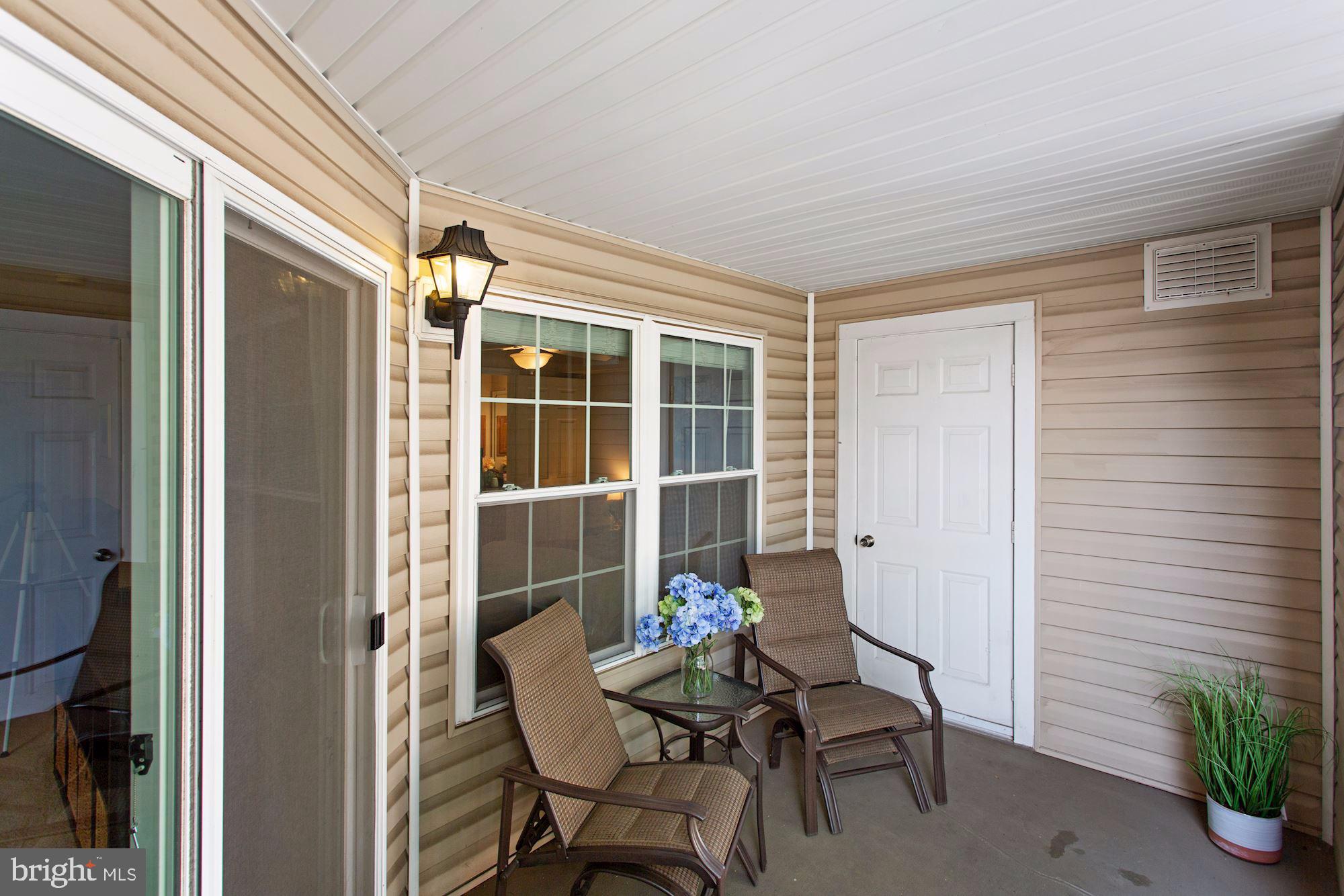 POINTE AT PARK CENTER - Residential