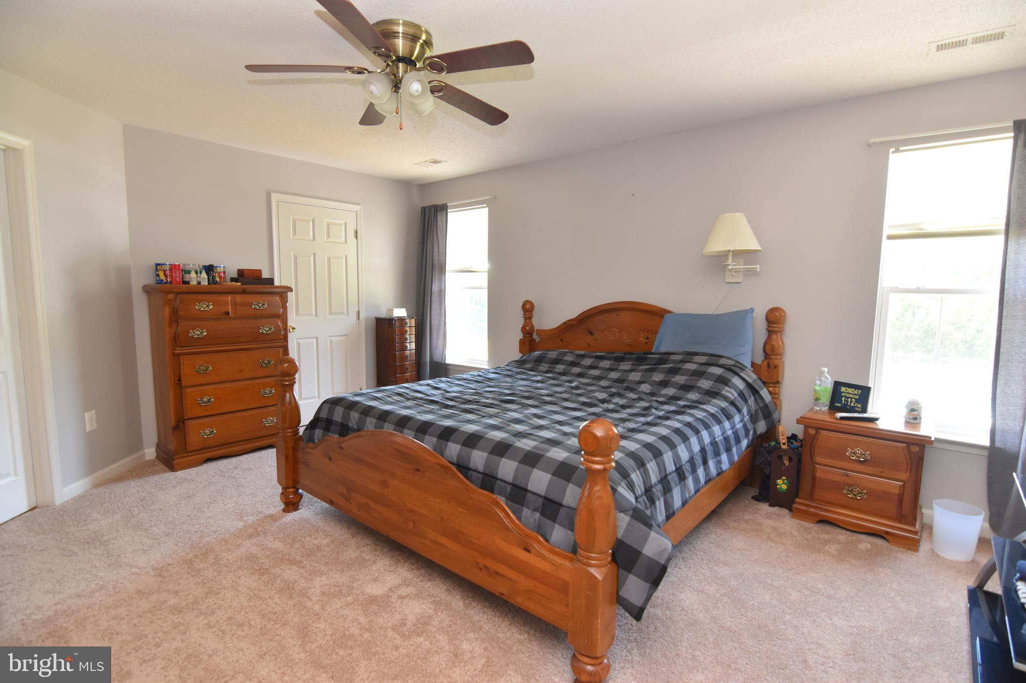 NEWTON MANOR - Residential