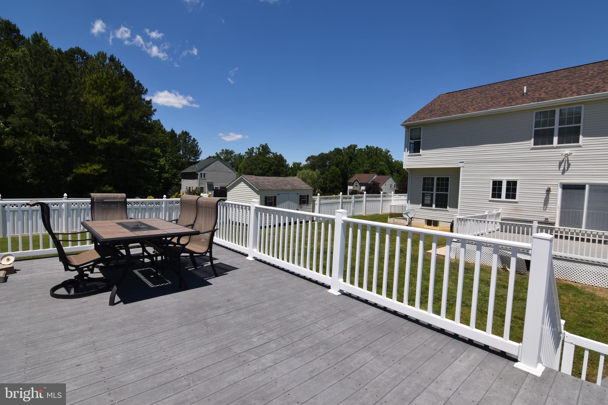 NEWTON MANOR - Residential