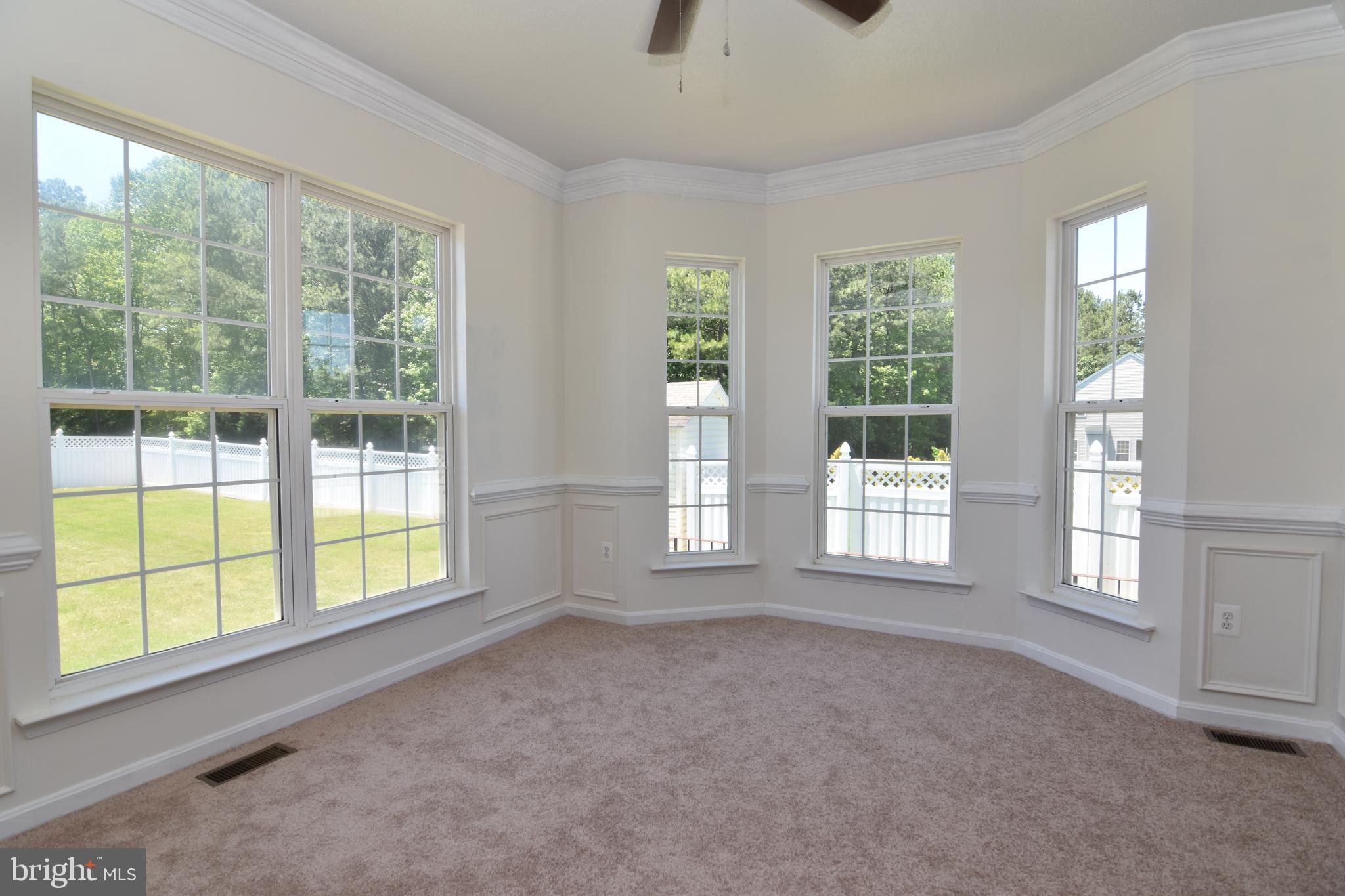 NEWTON MANOR - Residential