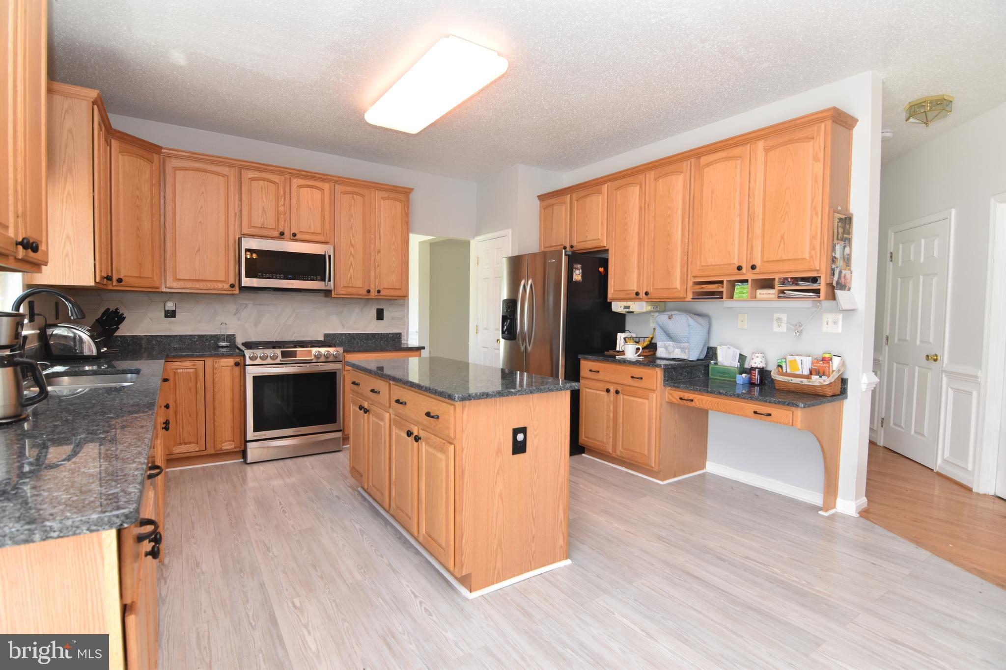 NEWTON MANOR - Residential