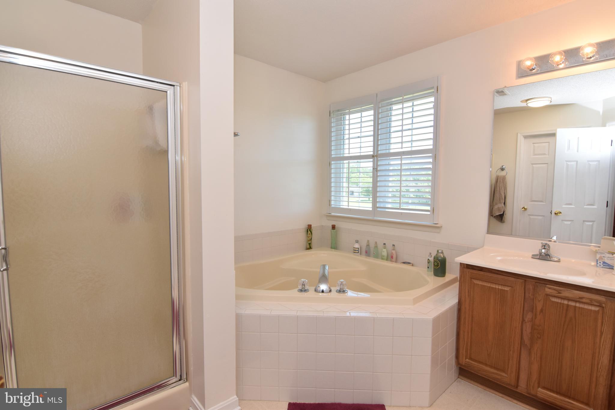 NEWTON MANOR - Residential