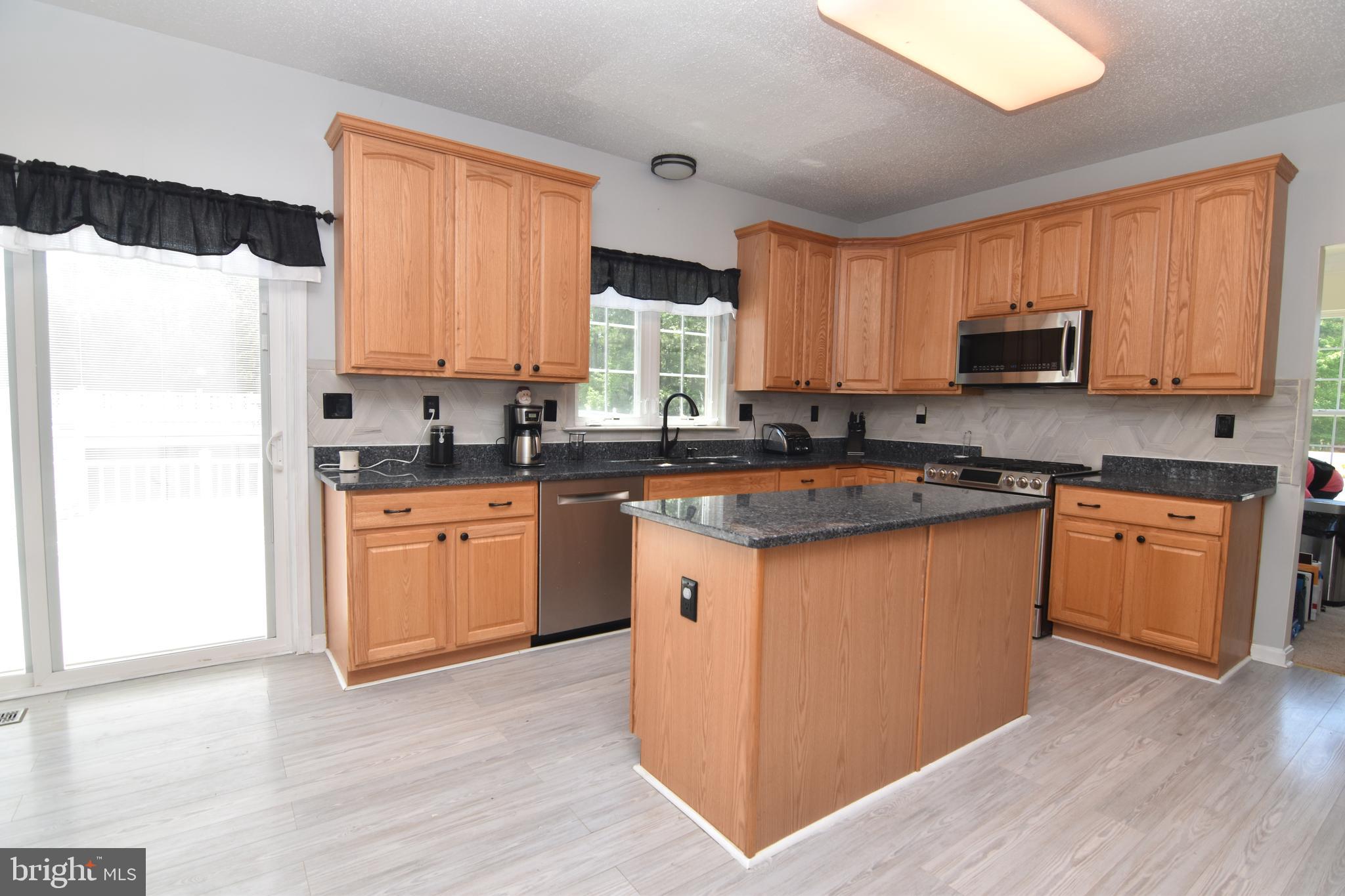 NEWTON MANOR - Residential