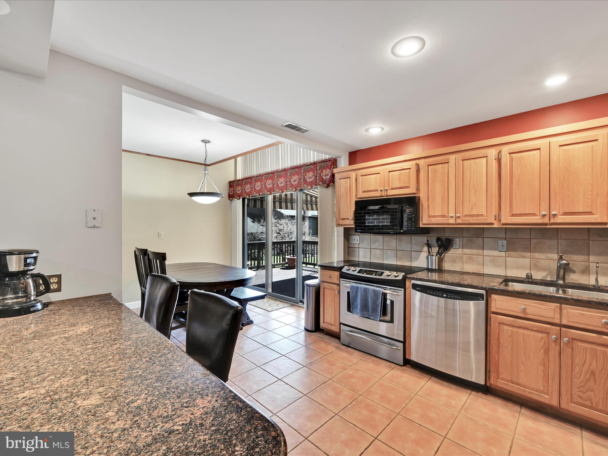 PINE BROOK - Residential