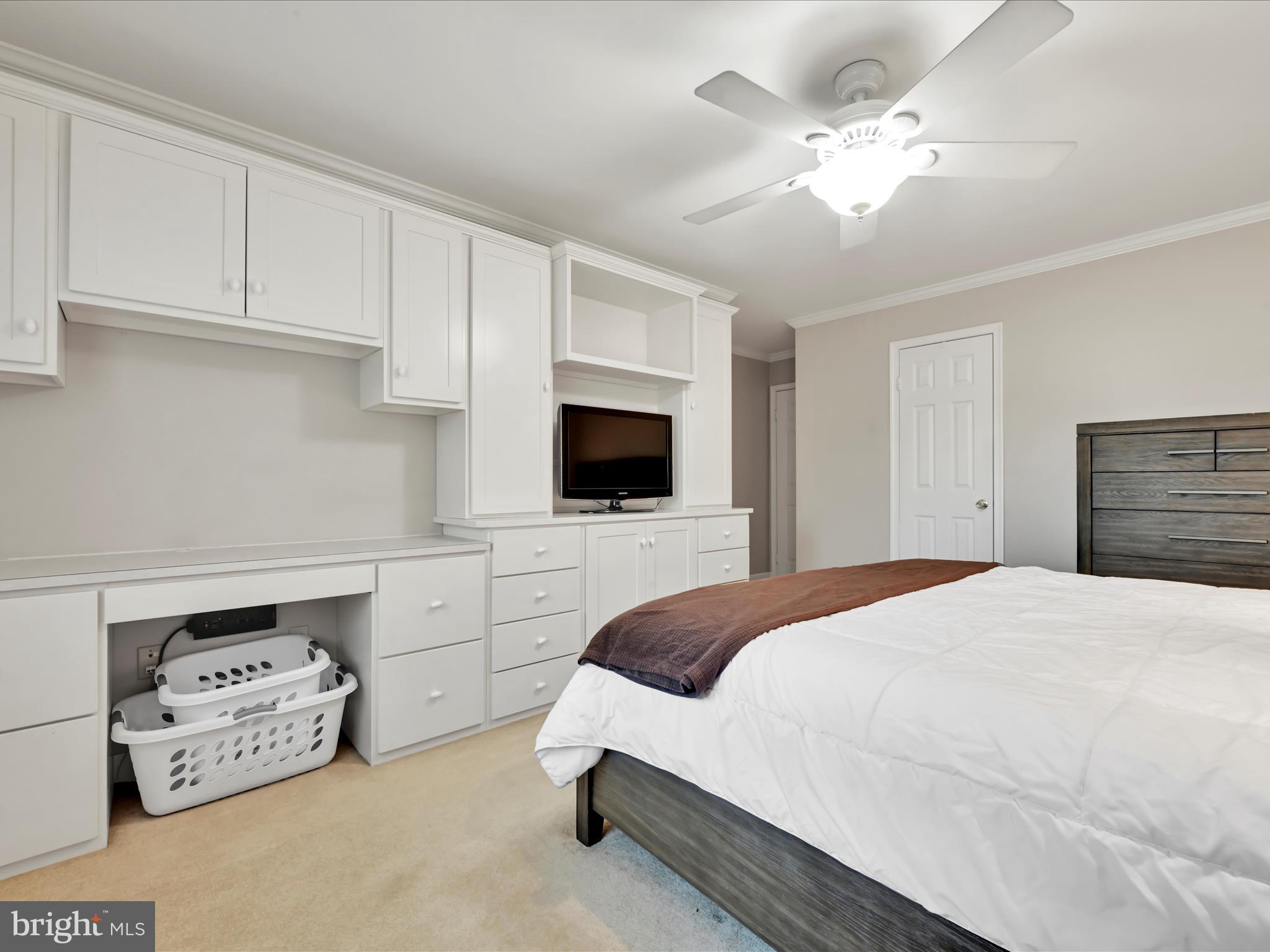 PINE BROOK - Residential