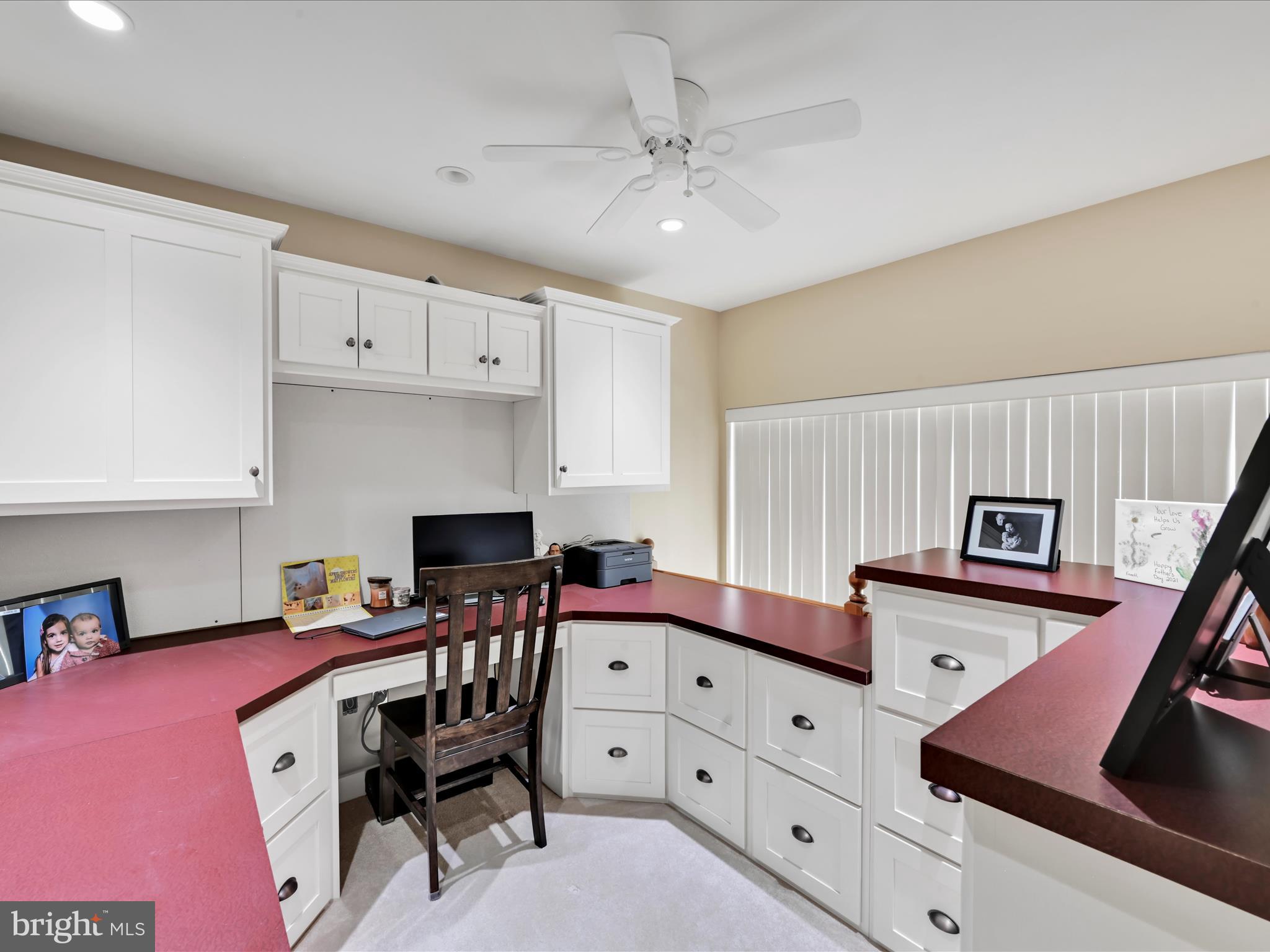 PINE BROOK - Residential