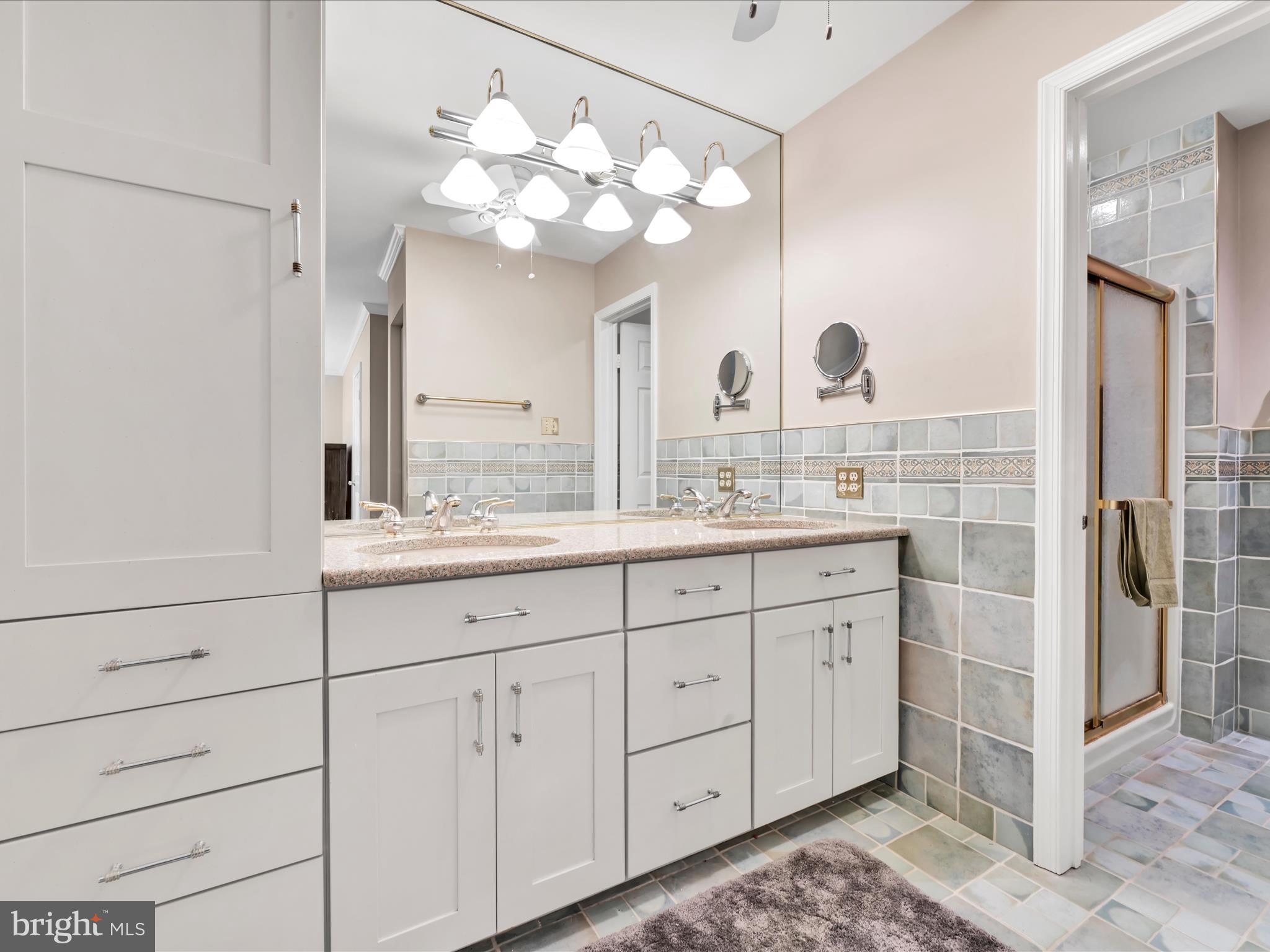 PINE BROOK - Residential