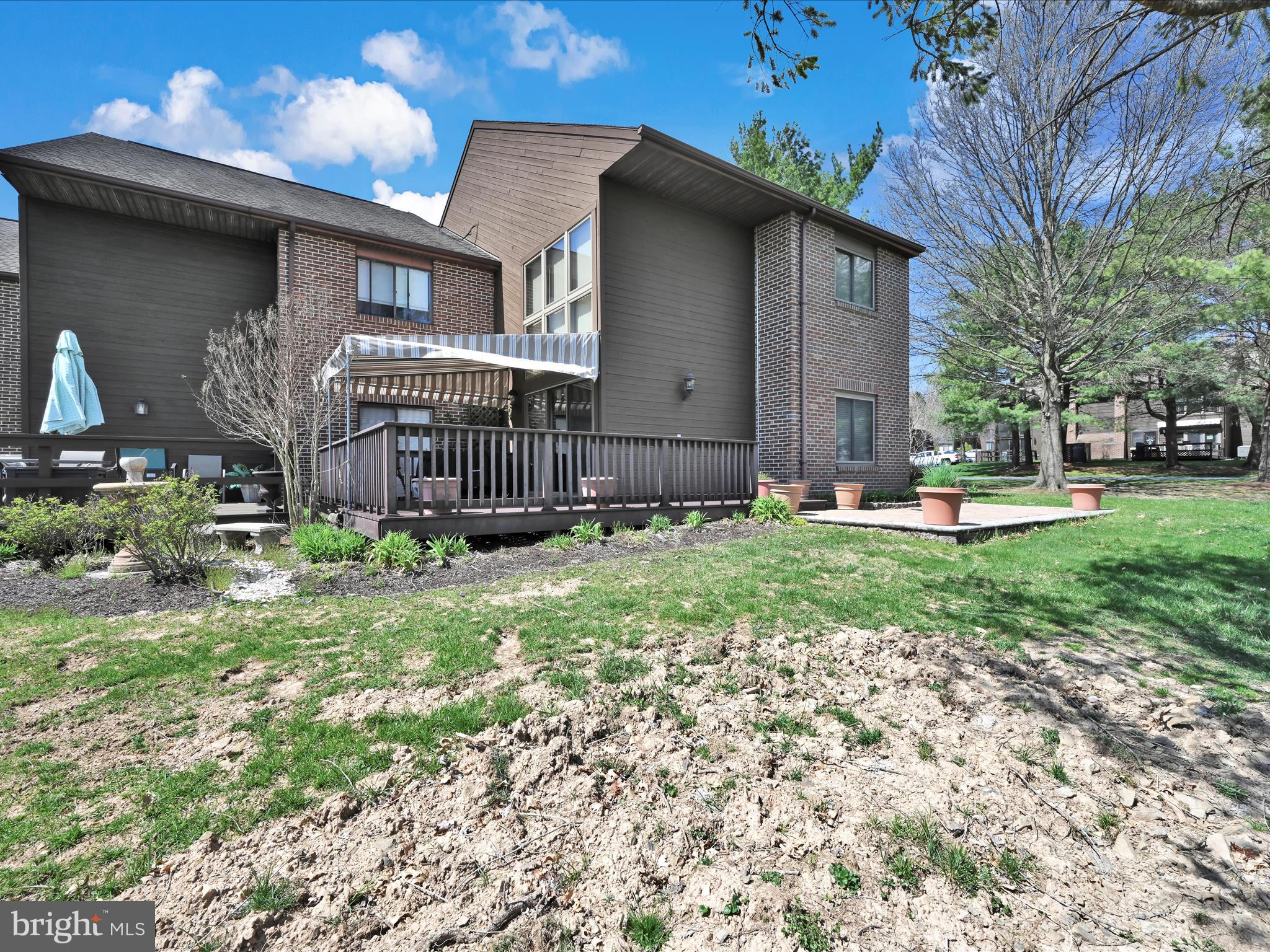 PINE BROOK - Residential