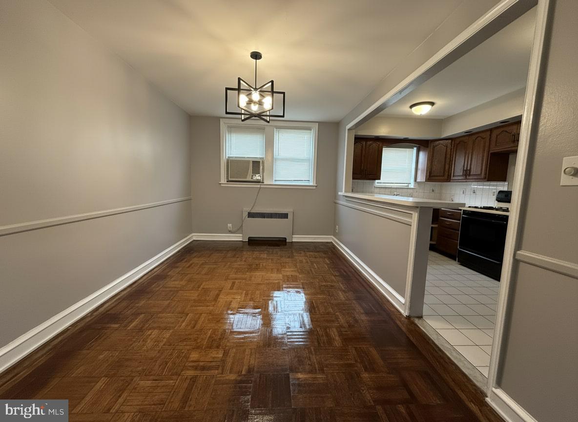 CASTOR GARDENS - Residential Lease