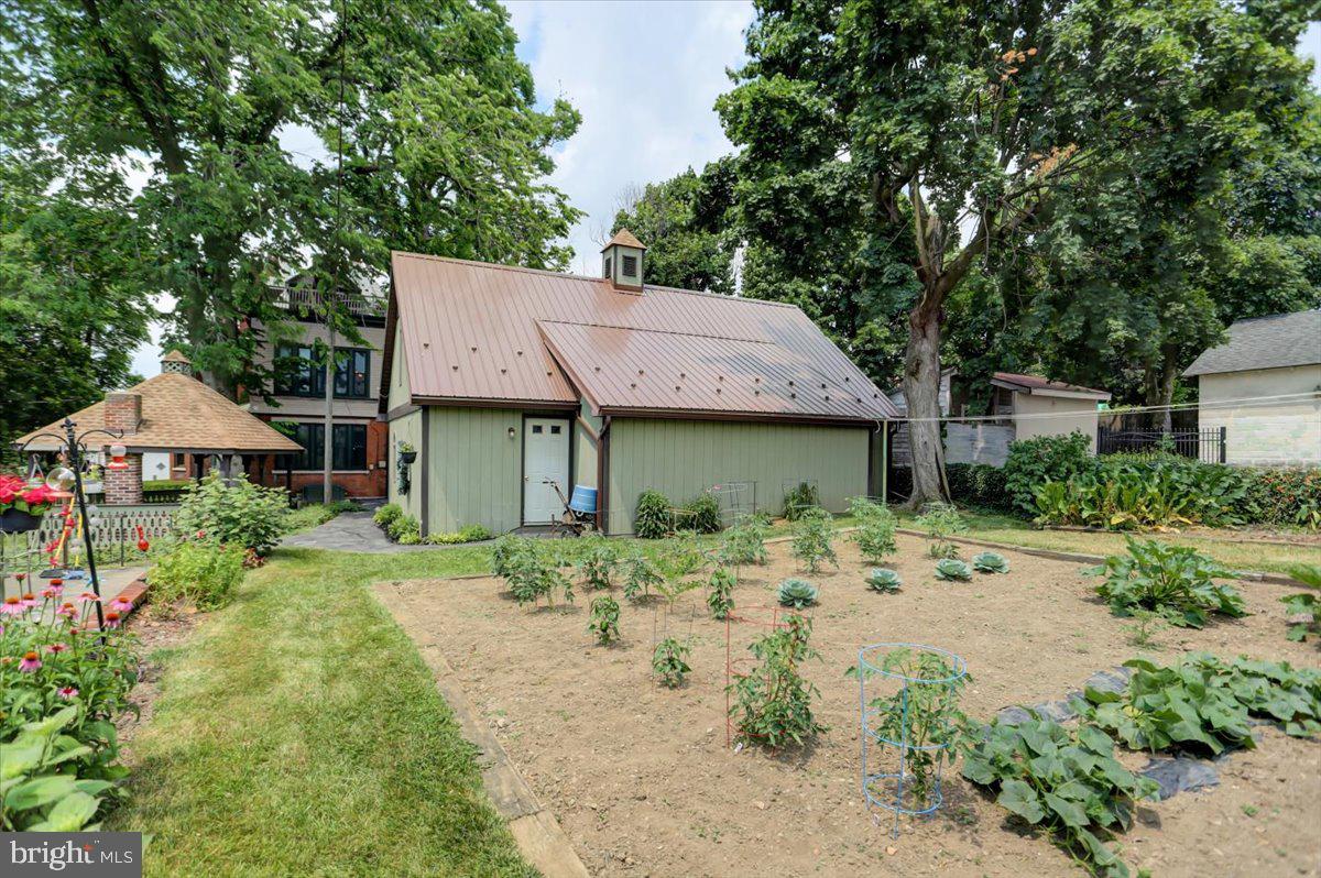 BOROUGH OF SHIPPENSBURG - Residential