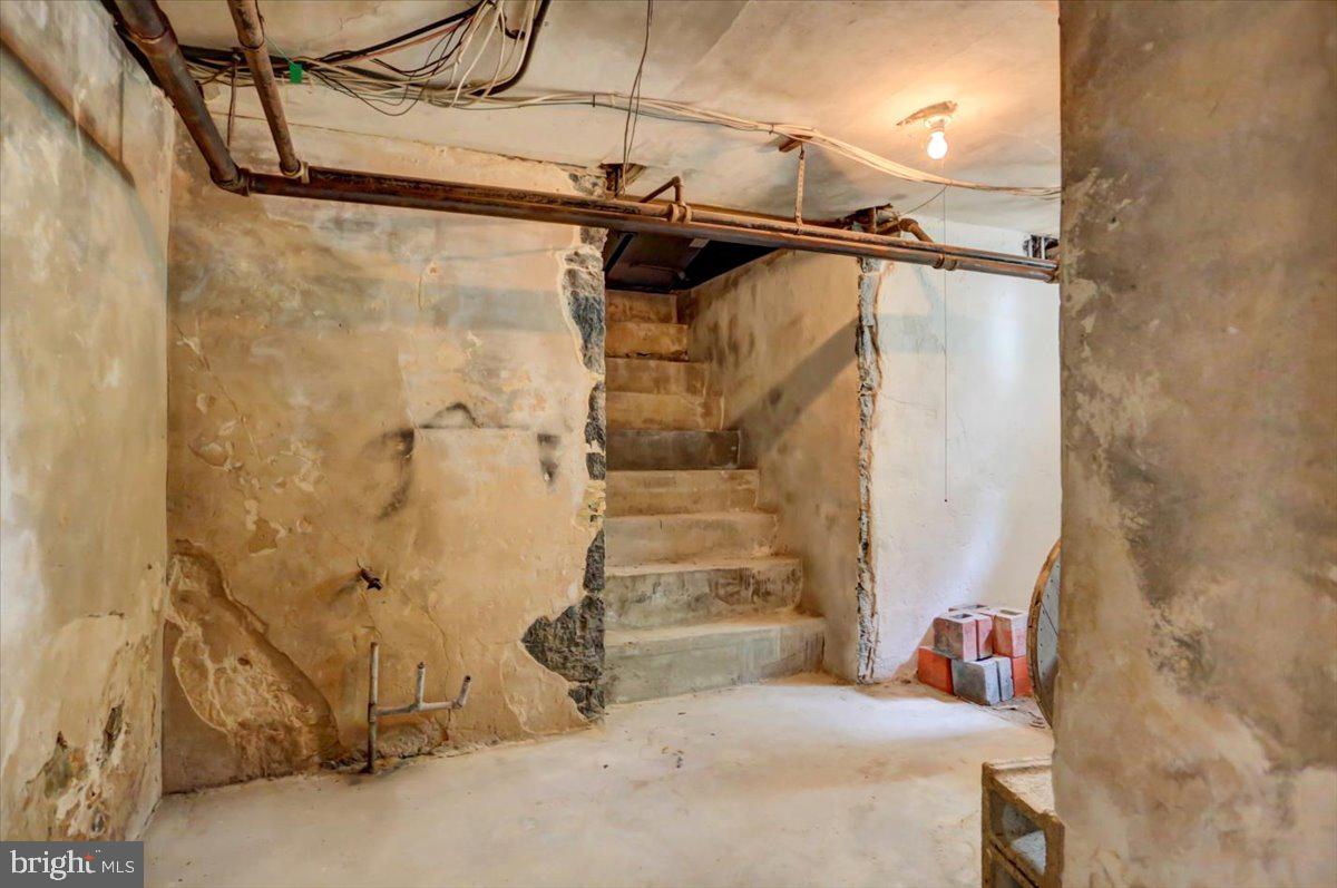 BOROUGH OF SHIPPENSBURG - Residential