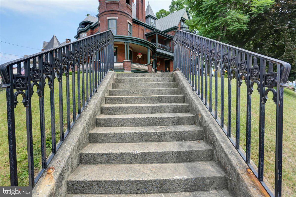 BOROUGH OF SHIPPENSBURG - Residential