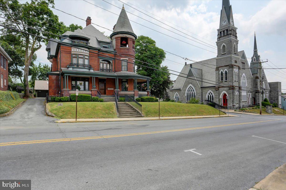 BOROUGH OF SHIPPENSBURG - Residential