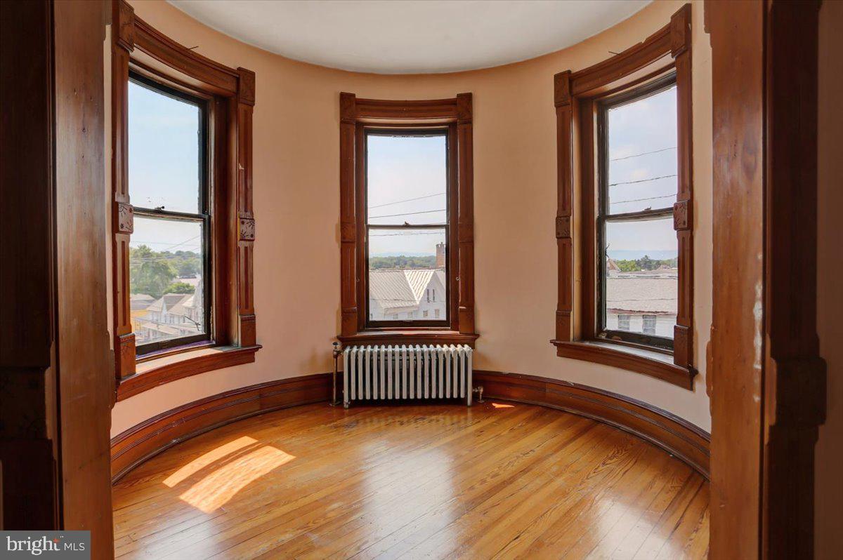 BOROUGH OF SHIPPENSBURG - Residential